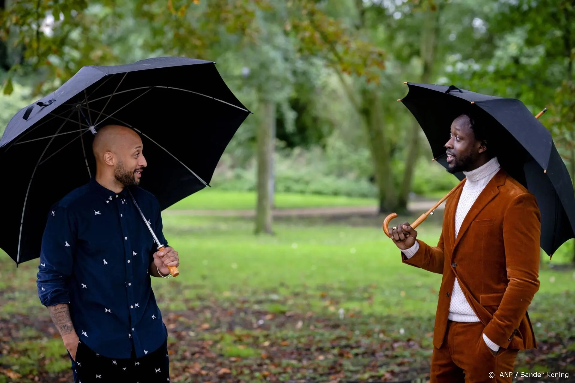 NOS en Omroep ZWART maken kan op prijs