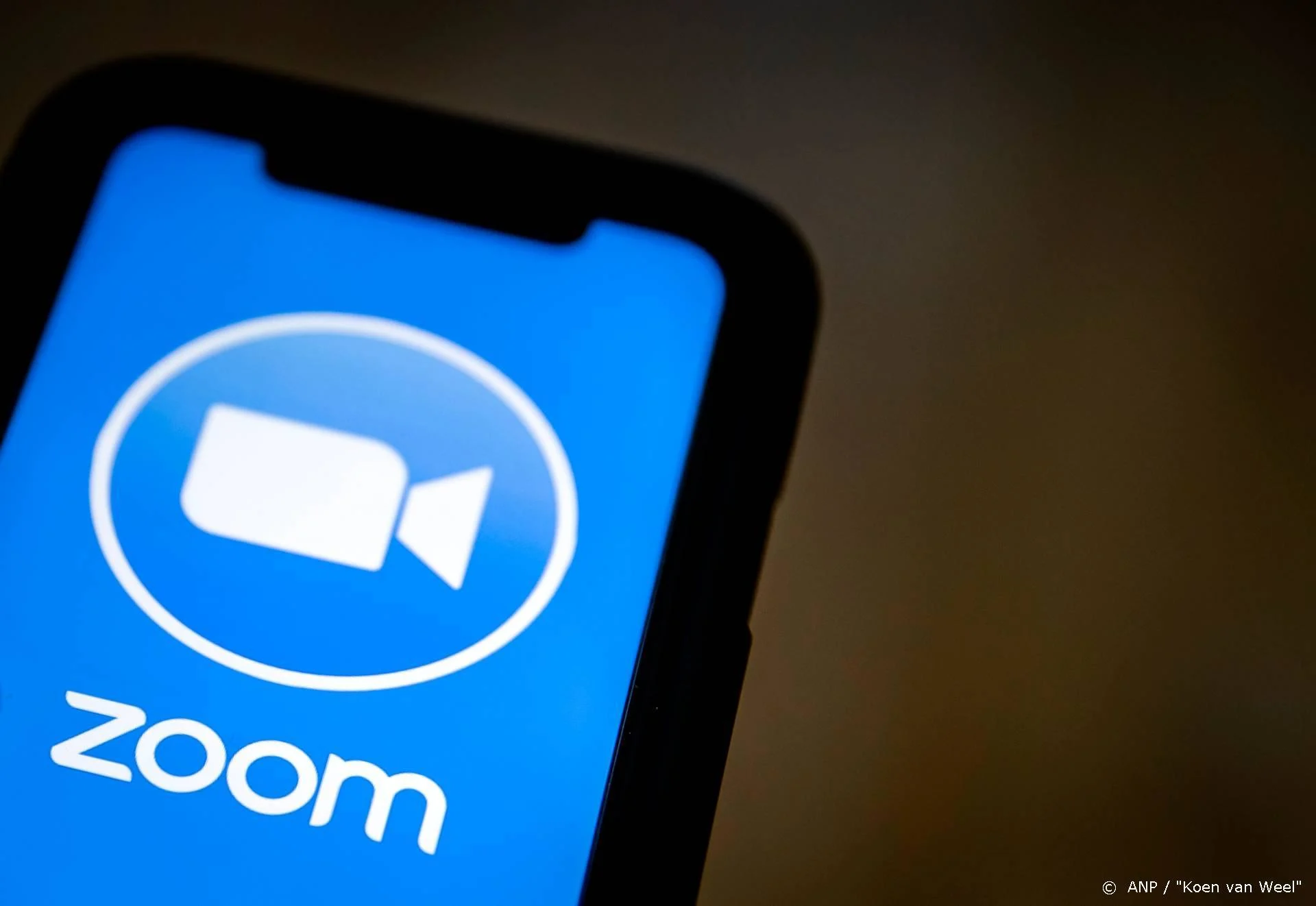 Cast serie Community komt weer bij elkaar op Zoom