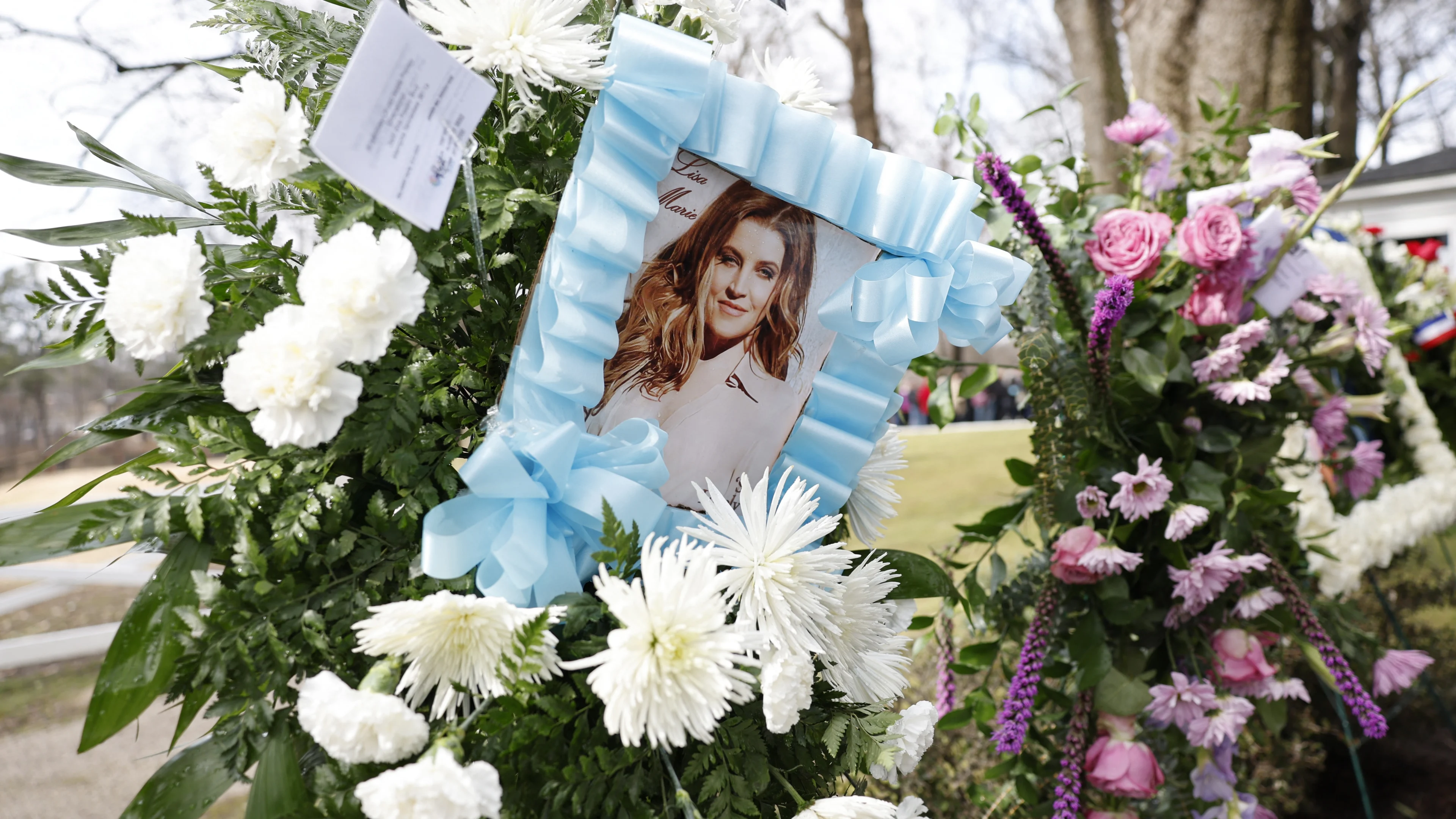 Lisa Marie Presley overleed aan gevolgen operatie om af te vallen