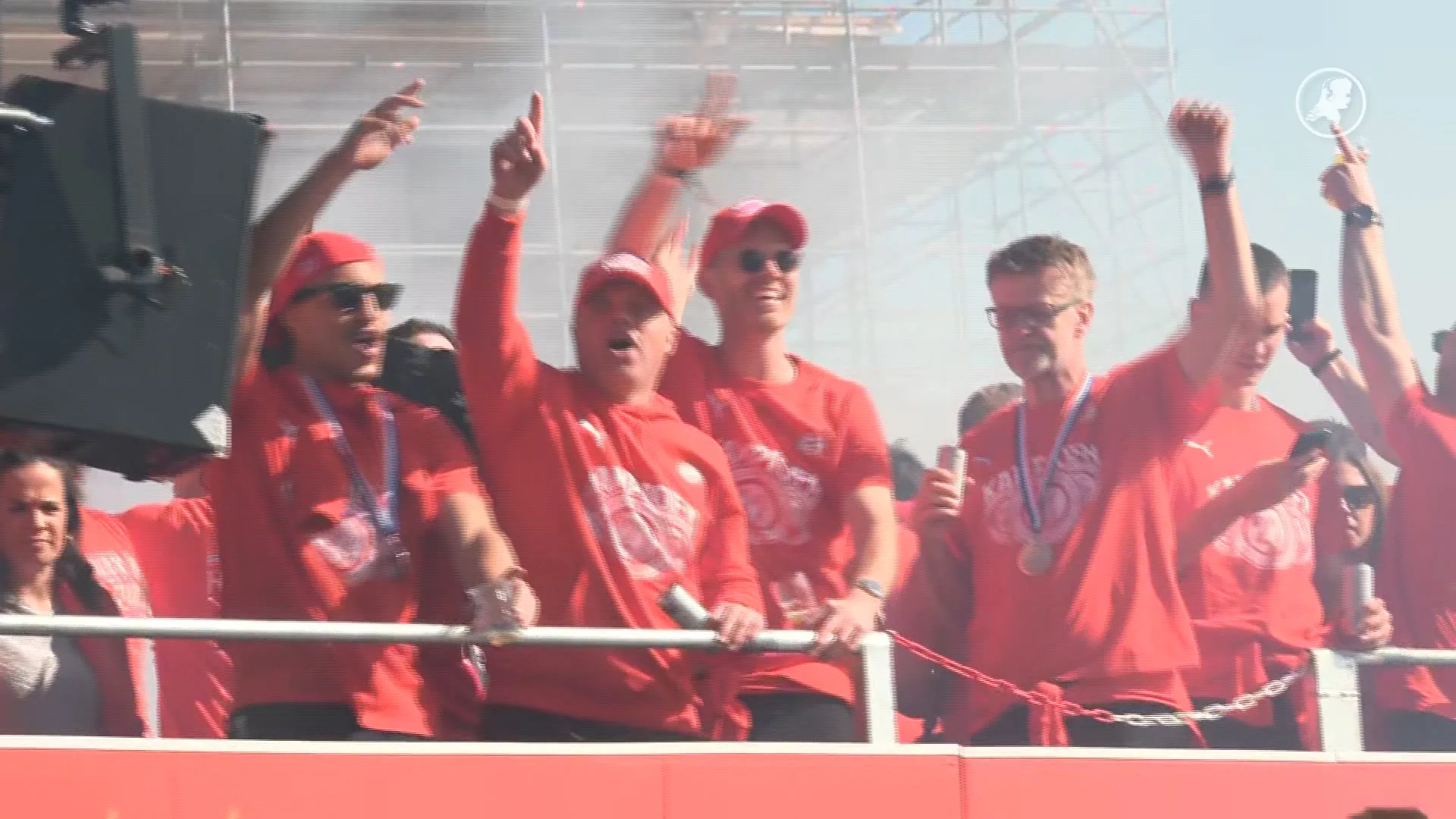 Groot feest in Eindhoven voor huldiging PSV