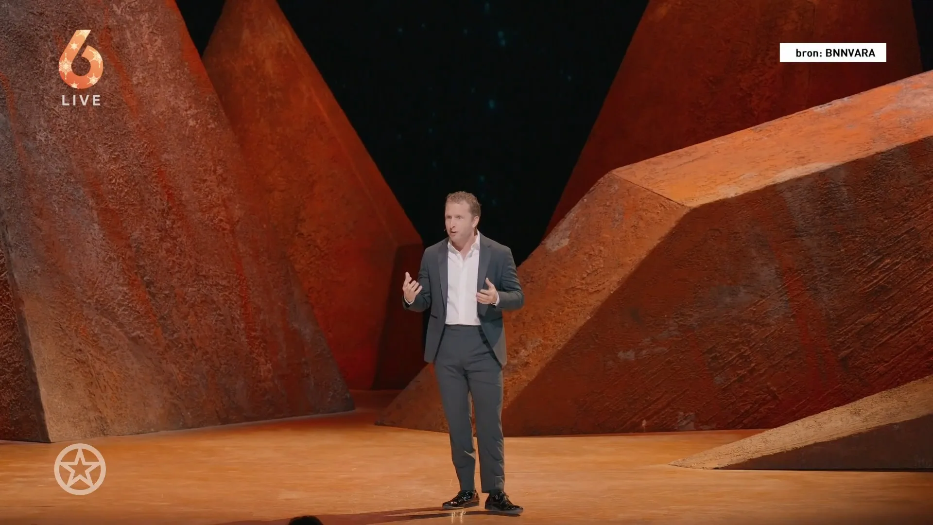 De oudejaarsconference van Peter Pannekoek was een succes