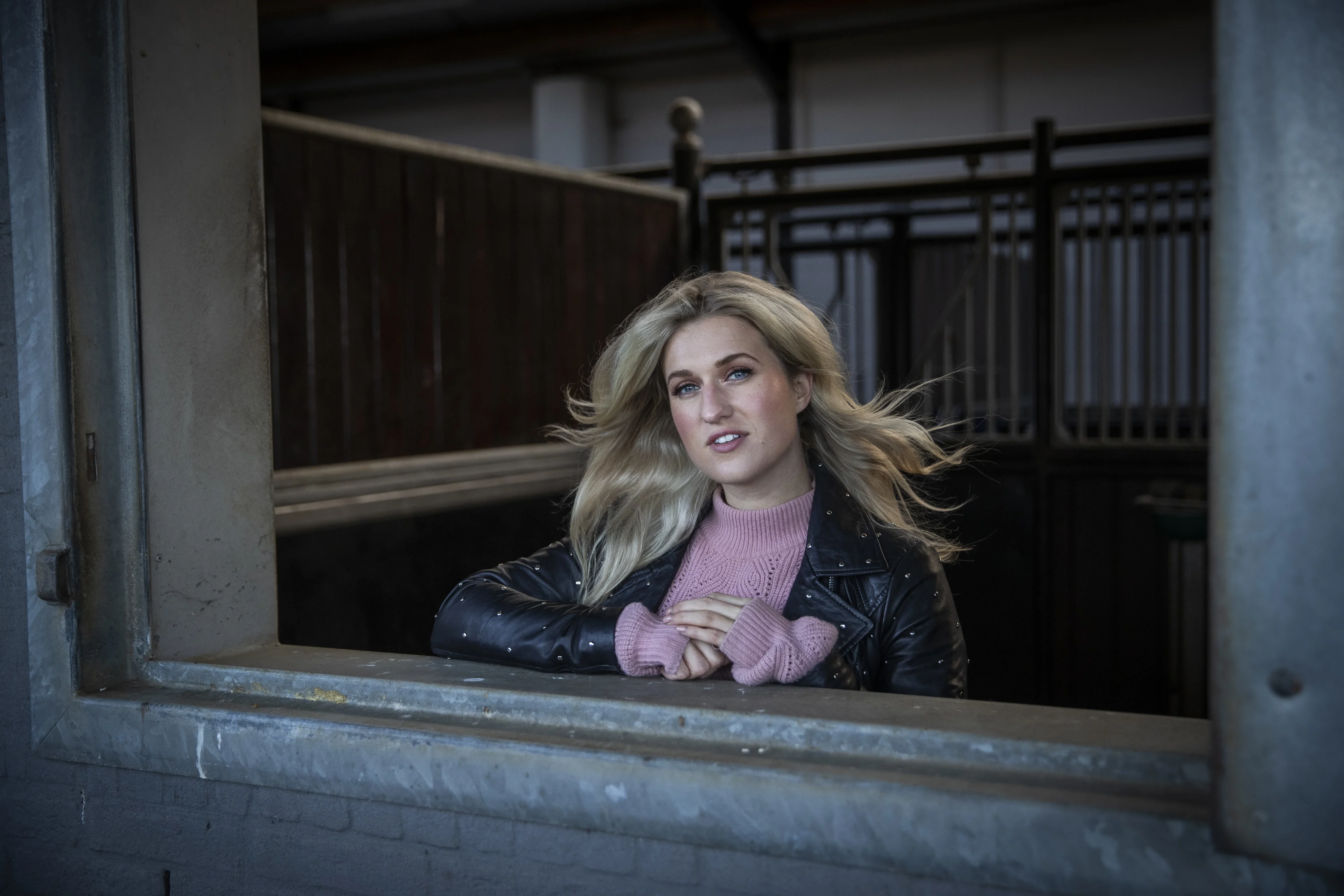 Britt Dekker baalt: 'Wat een uitzichtloze rotzooi'