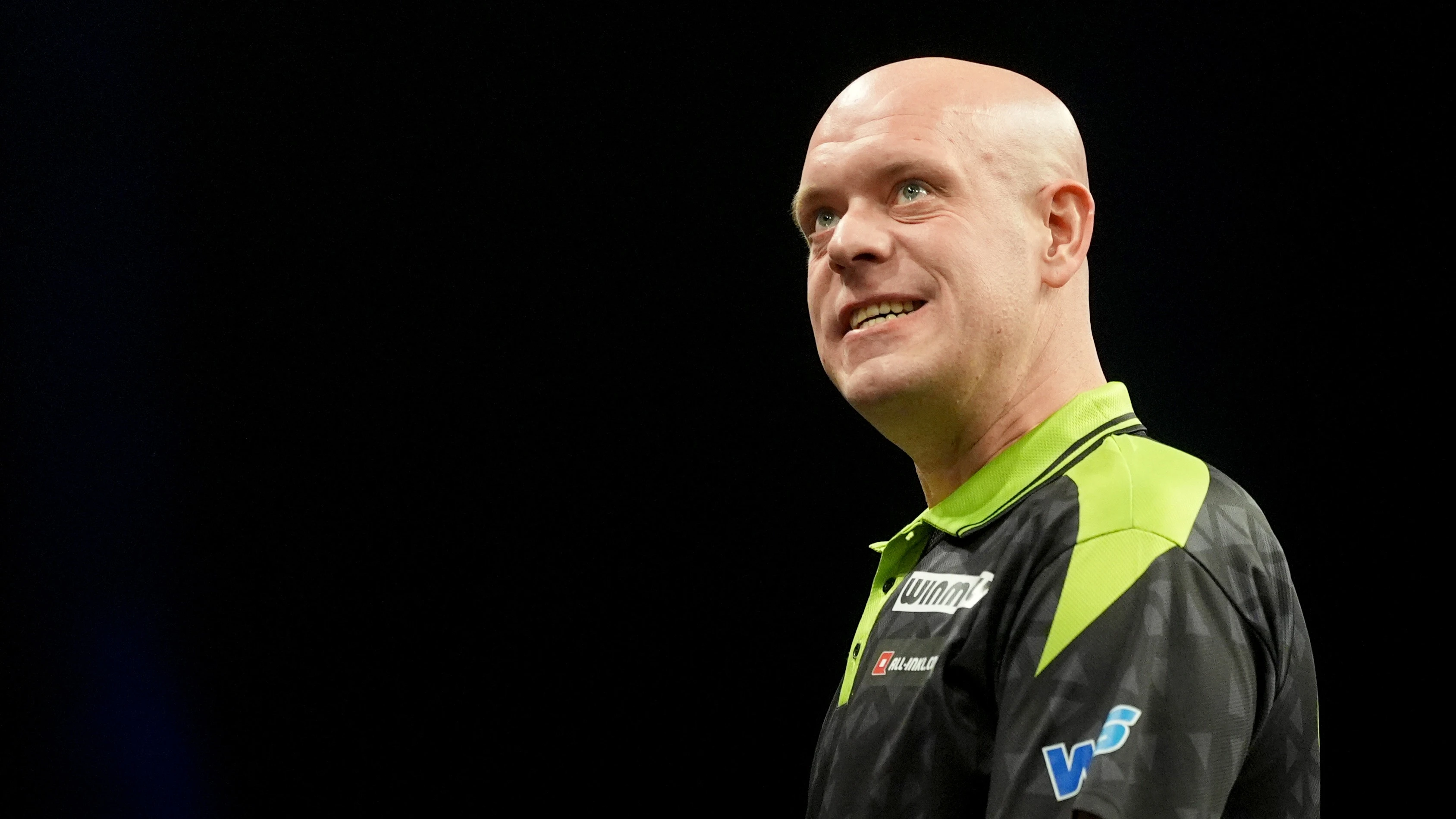 Kusfoto Michael van Gerwen maakt tongen los 