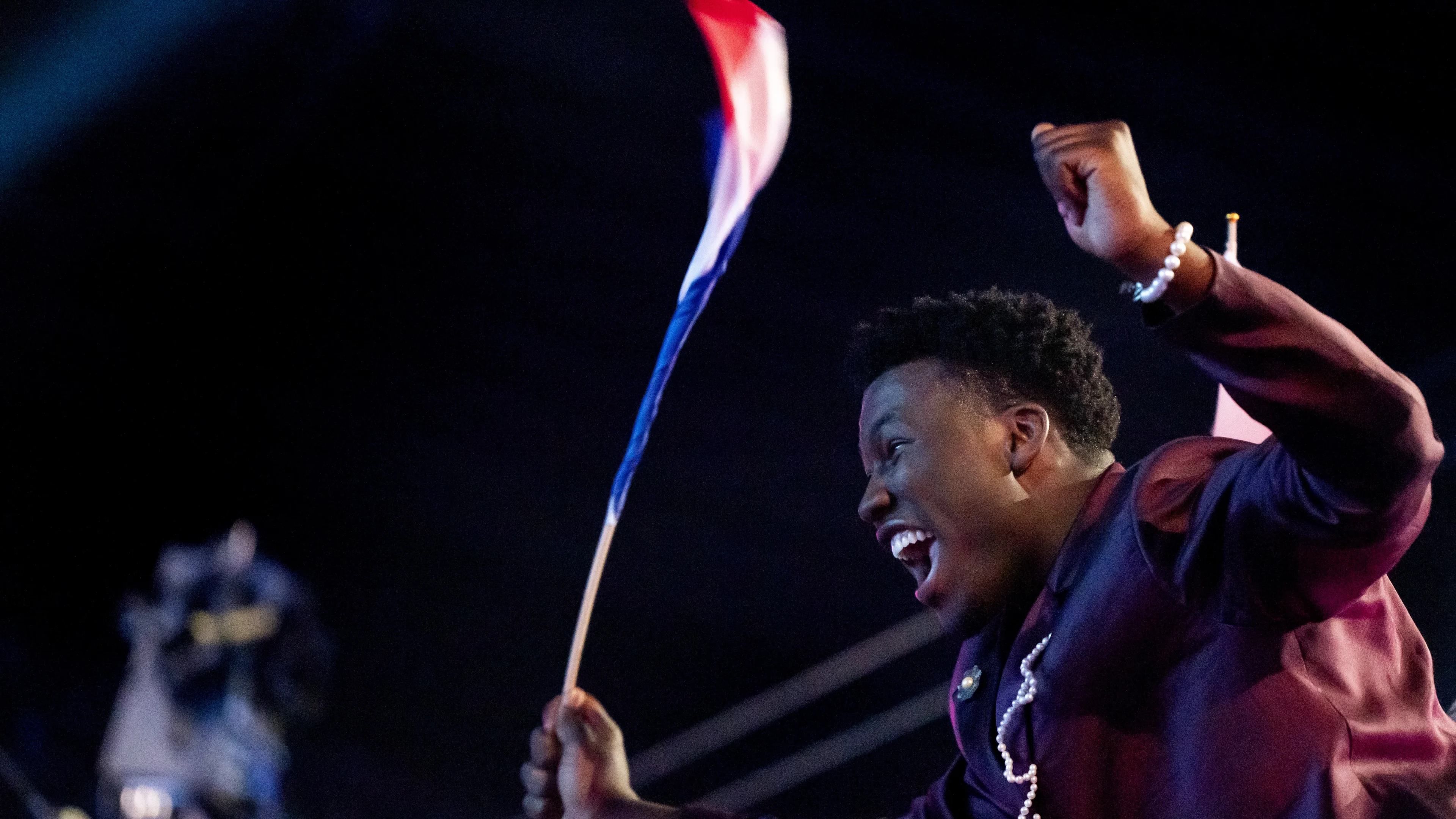 Claude ook succesvol na Songfestival-finale: C'est La Vie verovert Europese hitlijsten 