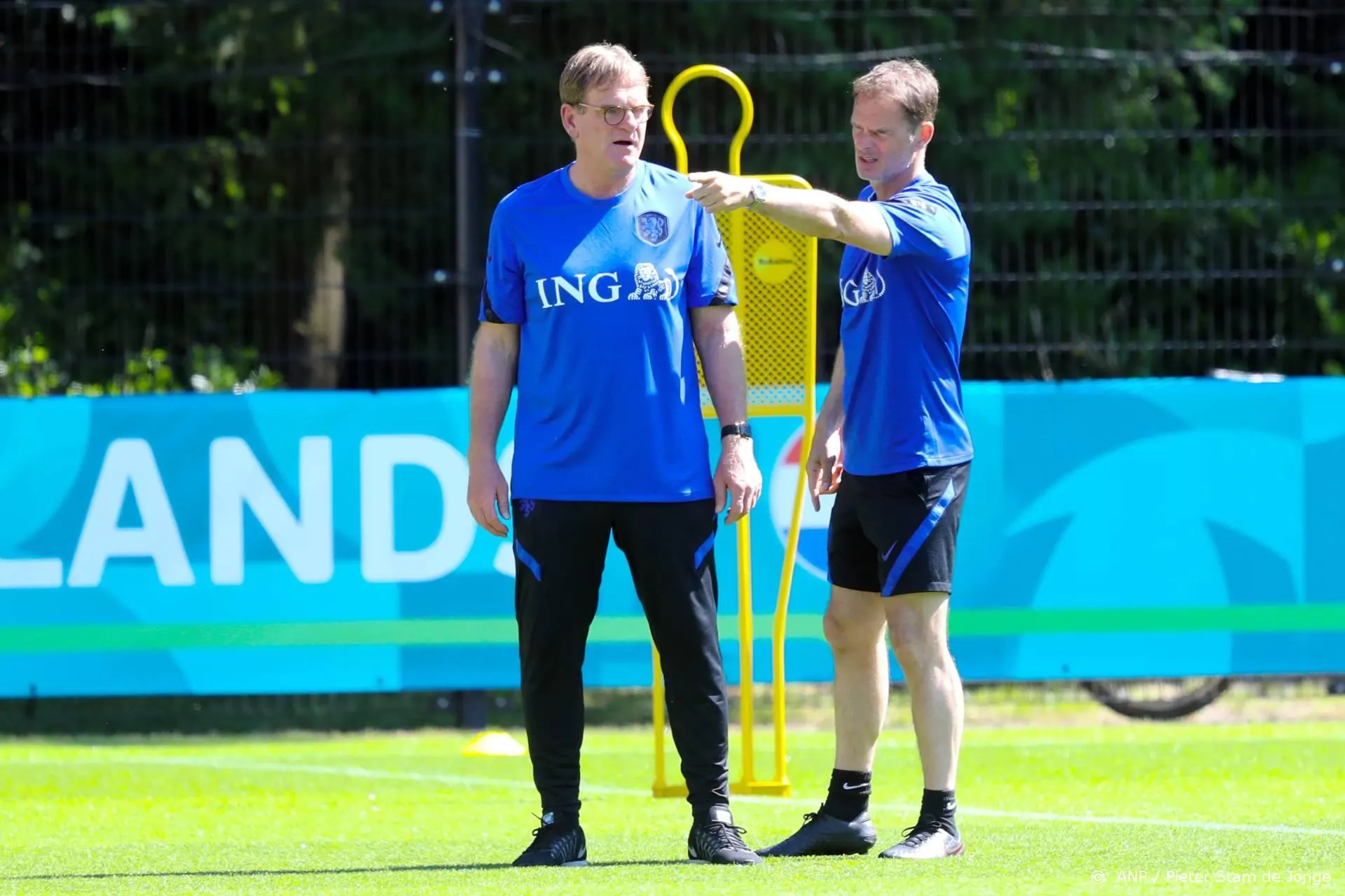 Geheim Nederlands Elftal onthuld door briefje