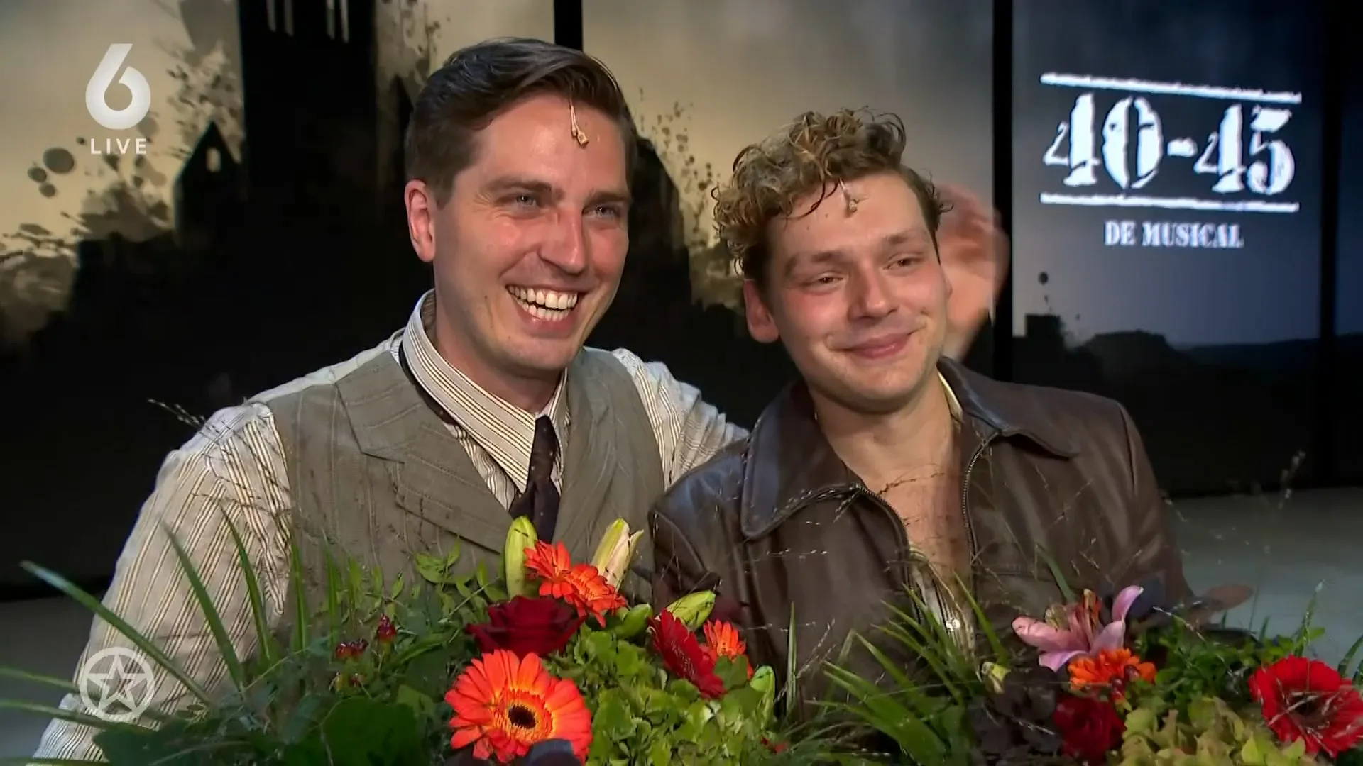 De première van spektakelmusical 40-45