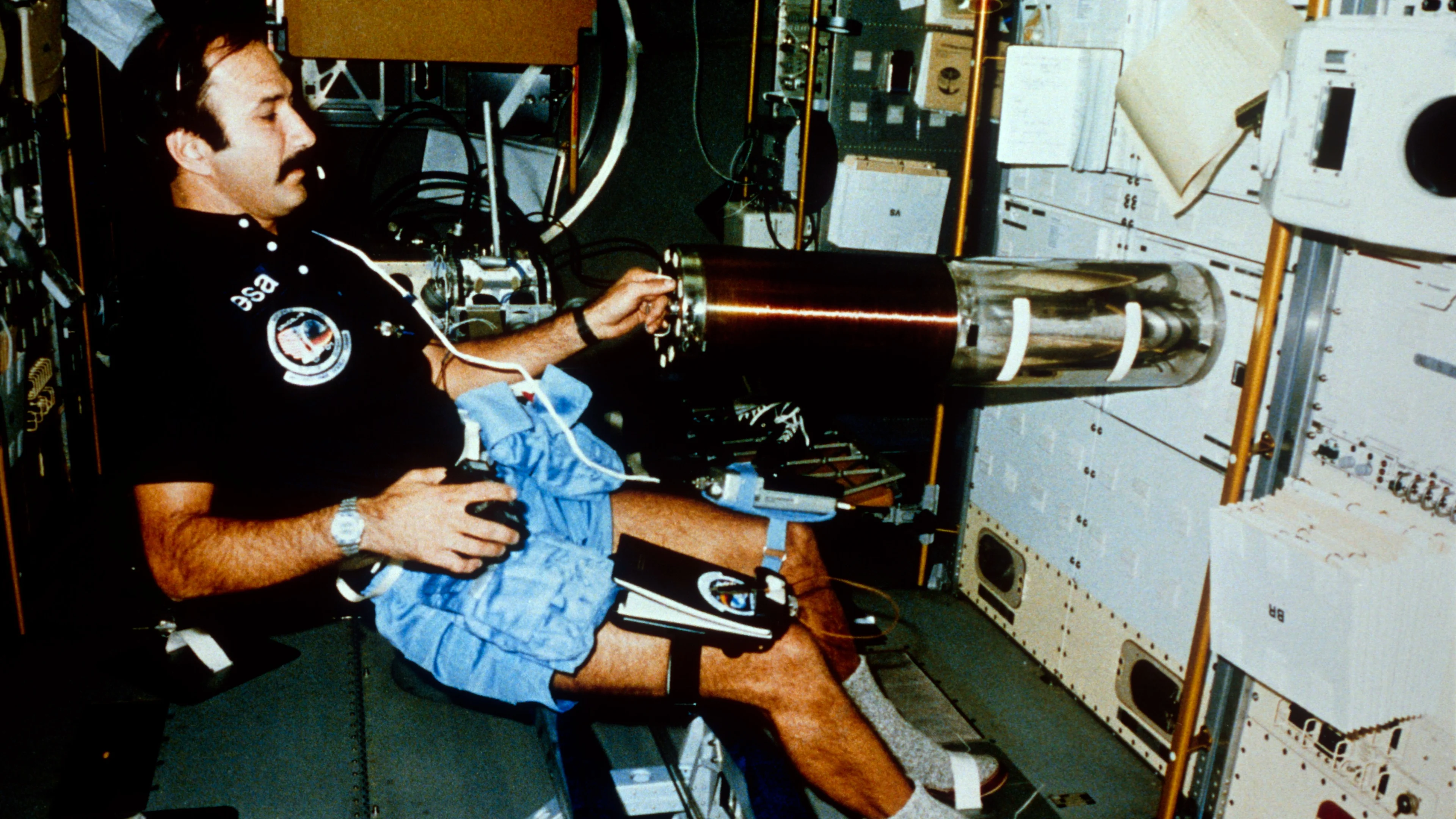 Apple-serie brengt ode aan Wubbo Ockels