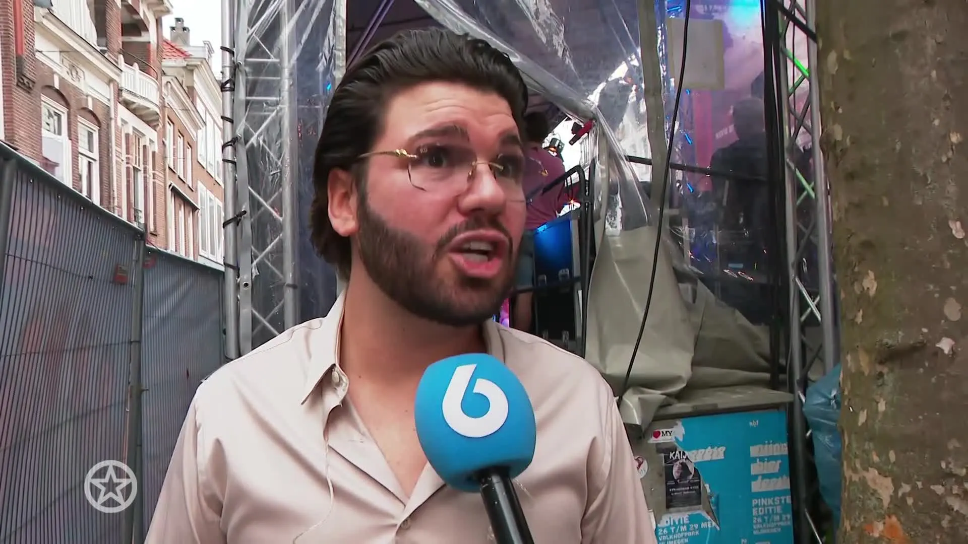 Roy Donders uit zwart gat: 'Einde tijdperk'