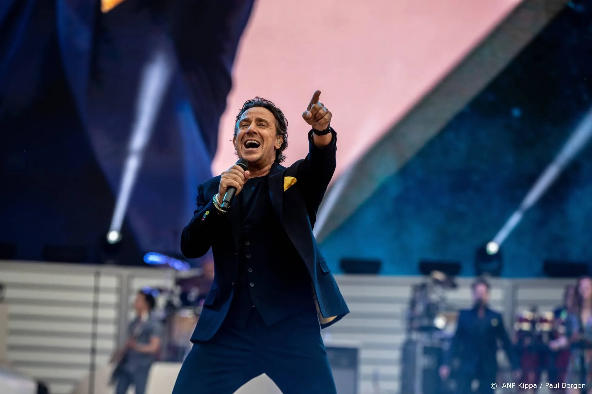Marco Borsato prijst gezin op Vaderdag