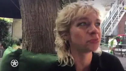 Kinderen overhandigen Krezip gouden plaat