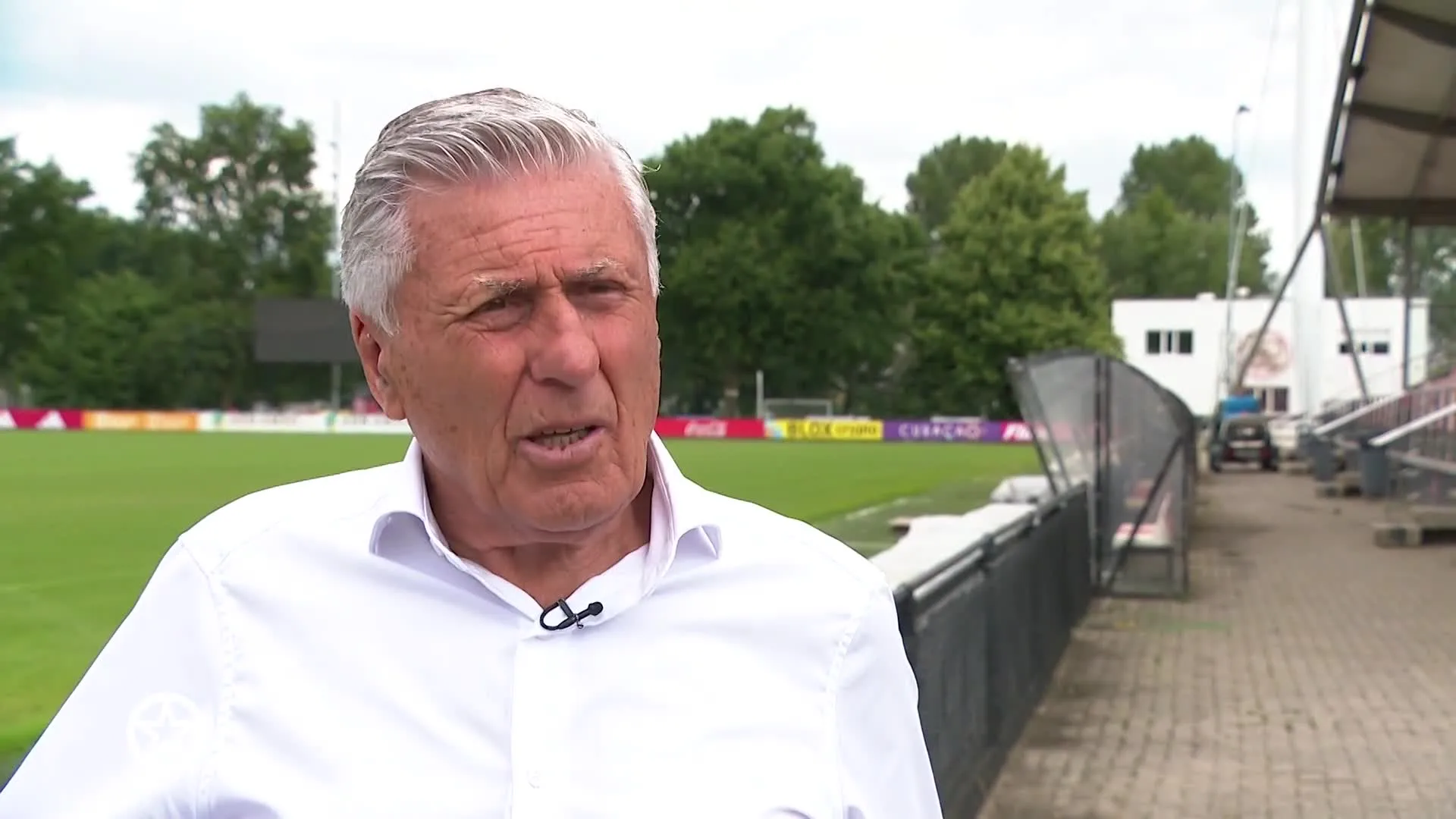 Sjaak Swart reageert op overlijden Jan Stekelenburg