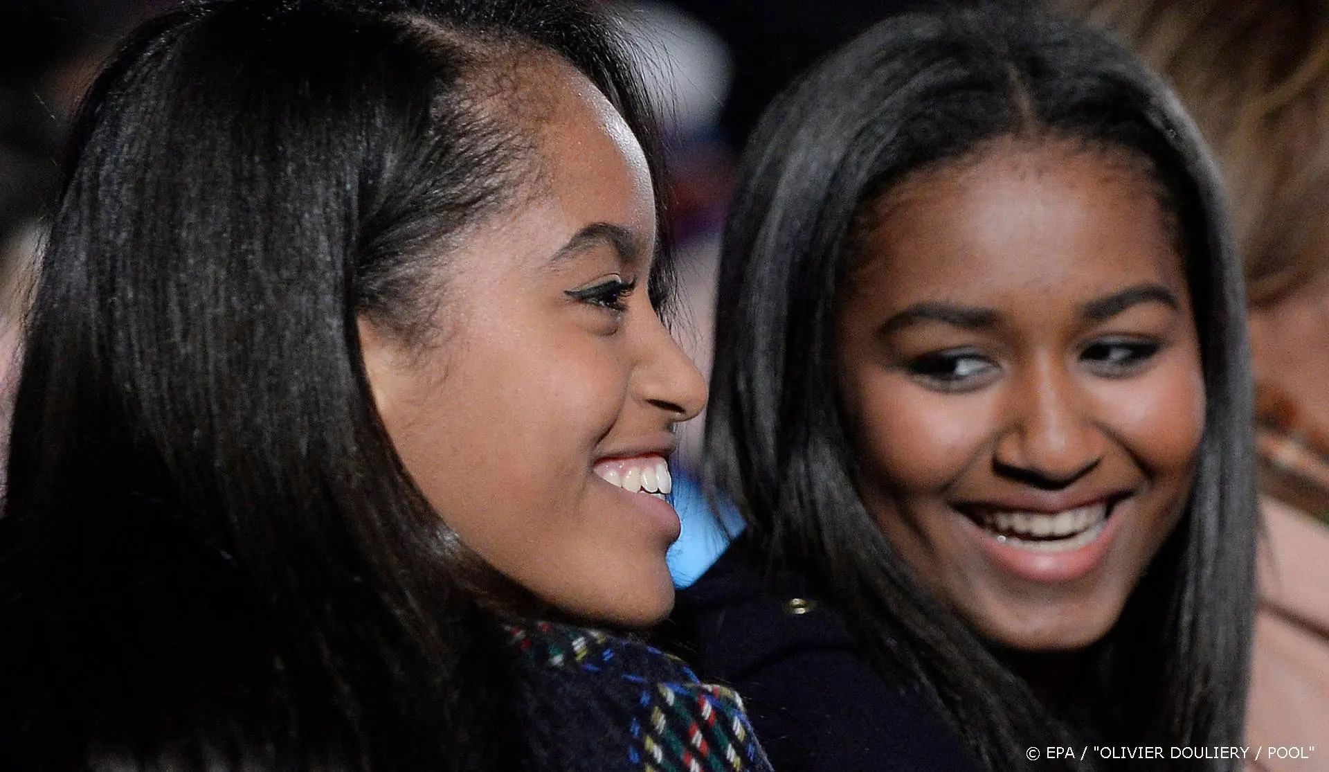 Malia en Sasha Obama prijzen moeder Michelle in Netflix docu