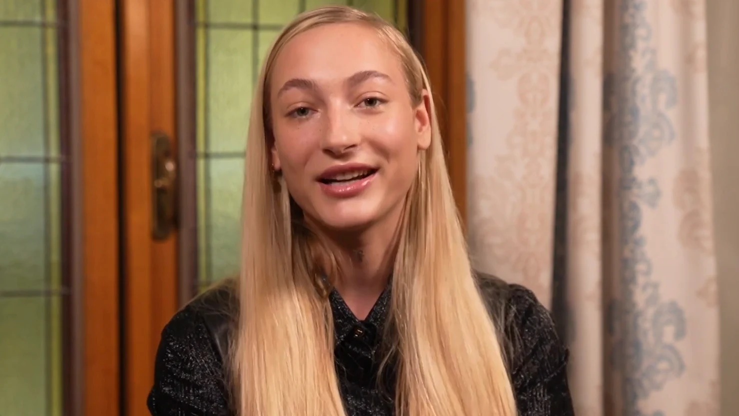 S10 neemt voorzorgsmaatregelen: 'Sterren op mijn tepel'