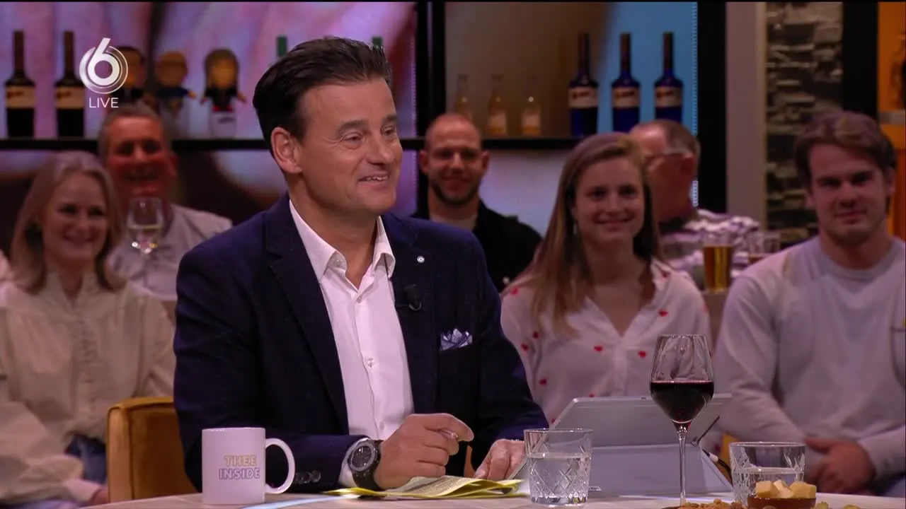 Derksen aan Genee: 'Heb je een erectie?'