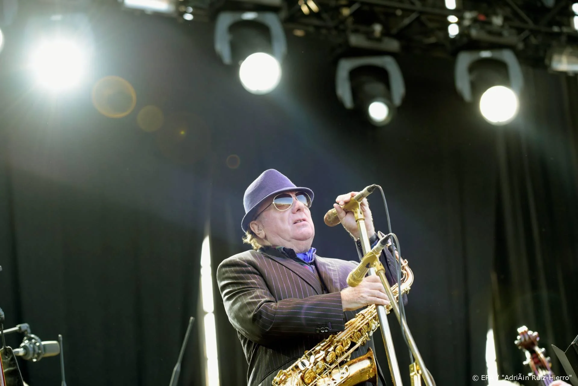 Ook Van Morrison en De Dijk naar Paleis Soestdijk