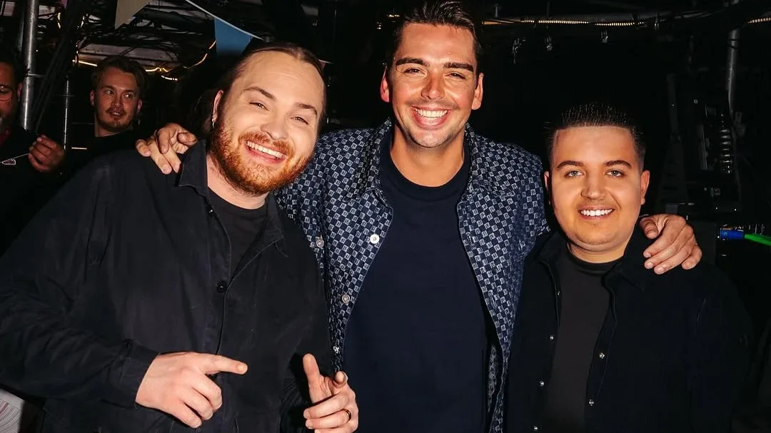 Hilarische reacties op 'boyband'-foto Marco, Yves en Donnie