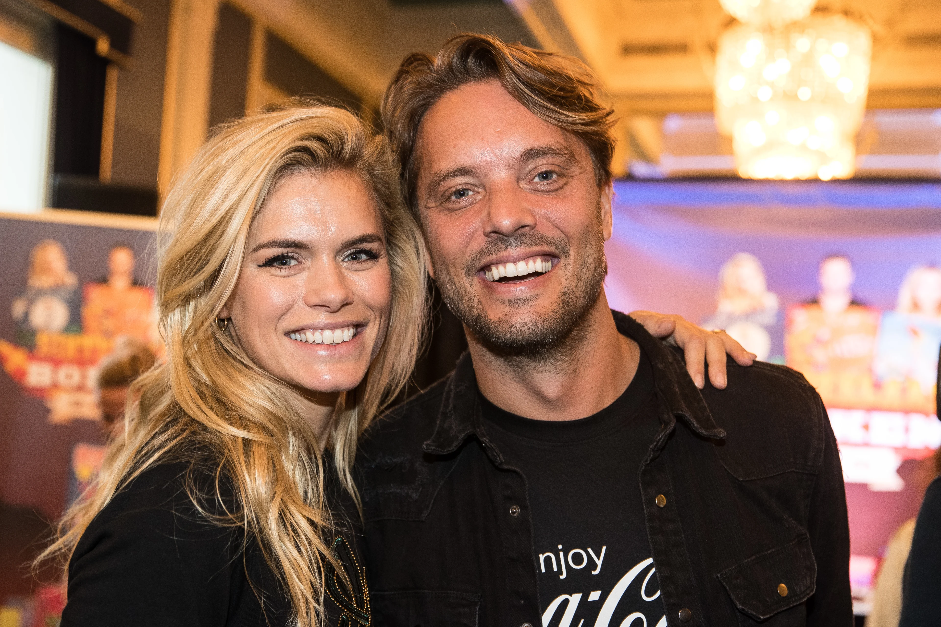 Nicolette en Bas vieren verjaardagsfeestje dochter