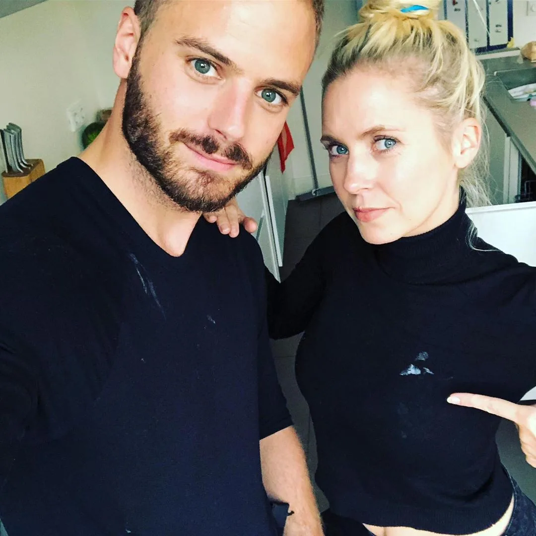 Bettina zet jarige Jim Bakkum flink voor paal