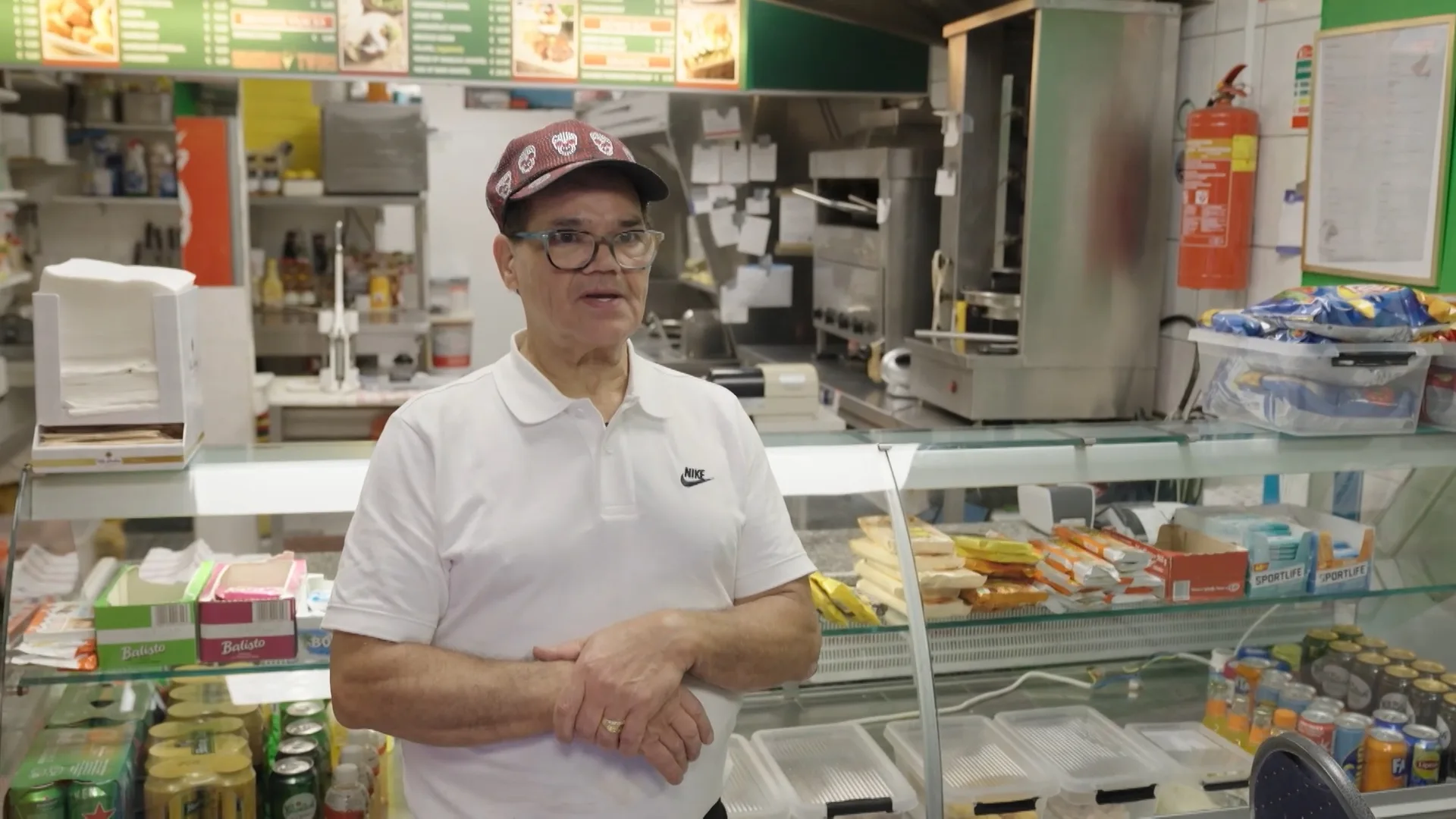 Rob Geus treft vieze snackbar aan in hartje Jordaan