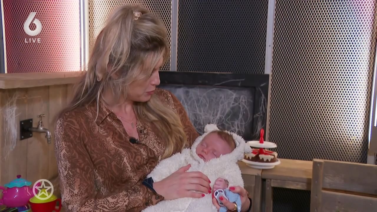 ZIEN: Op babybezoek bij Lauren Verster