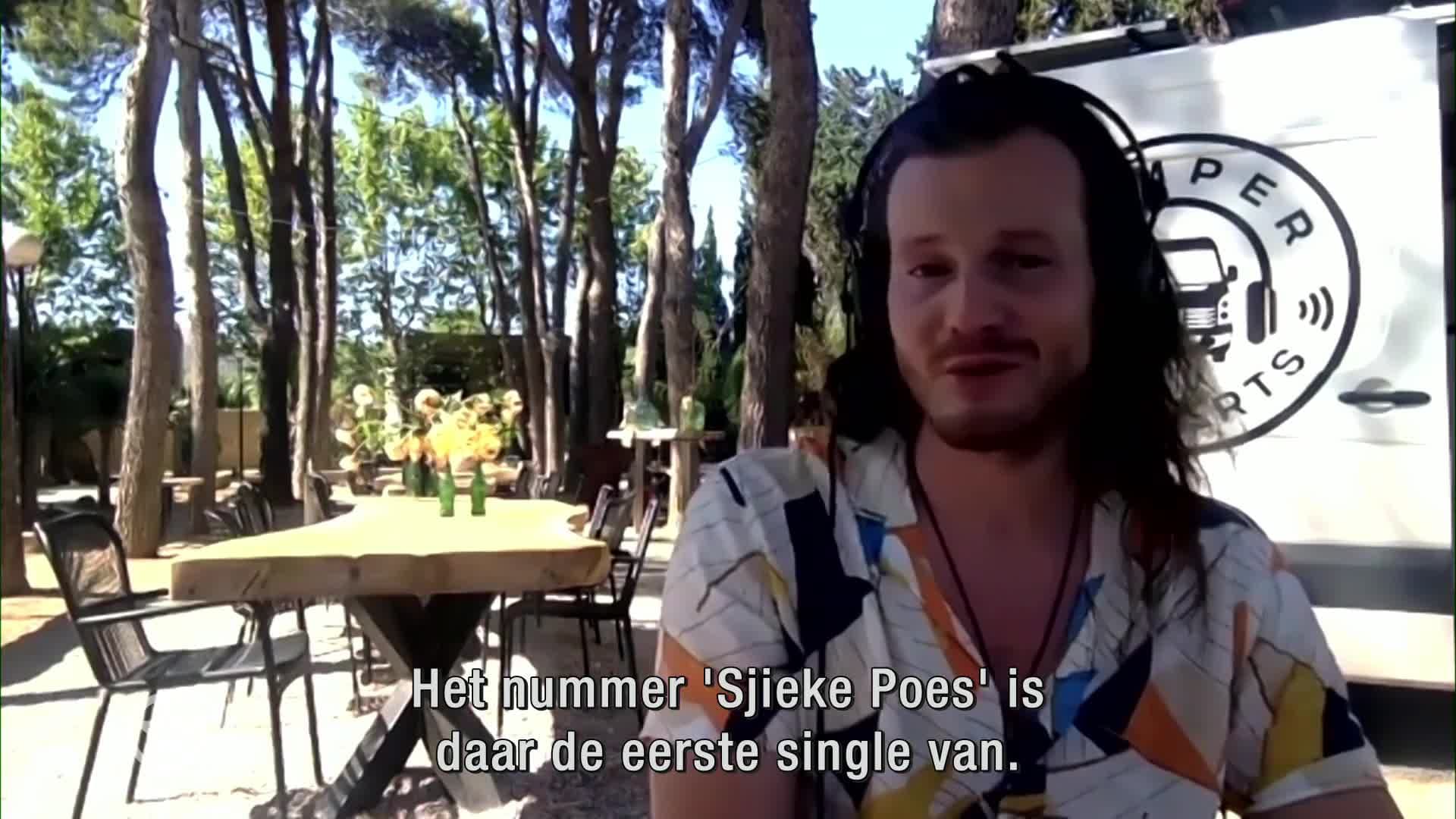 Guido Spek bezig met bijzonder project