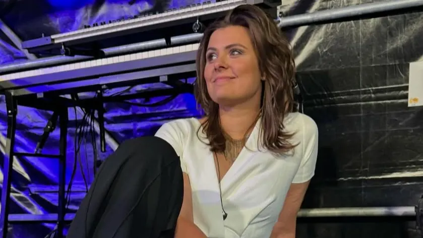 Zangeres Mell deelt heftig verhaal: ‘Heel eng'