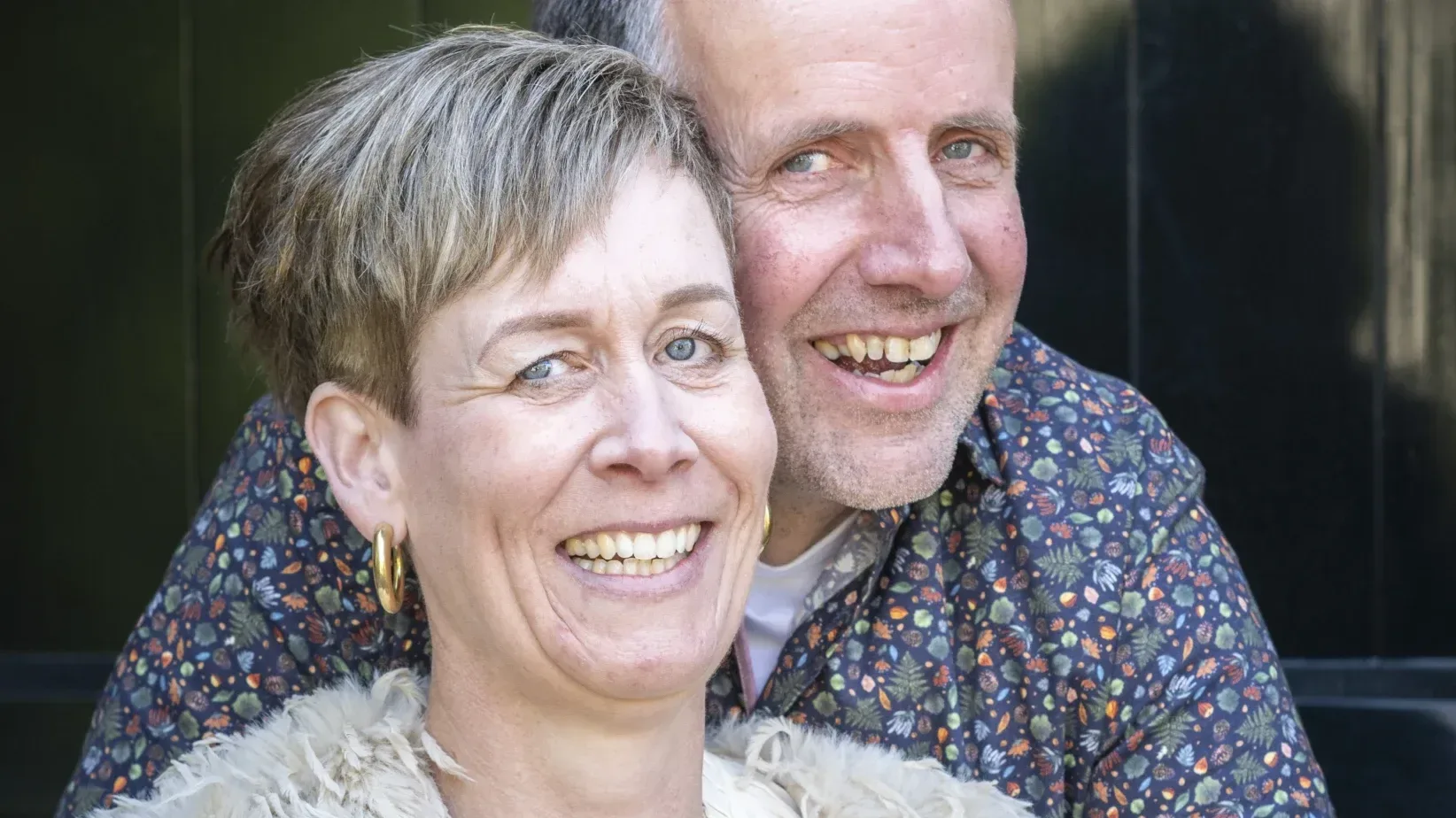 Bzv-Jan geeft Dorien merkwaardig cadeau: 'Dat haar moet geverfd worden'