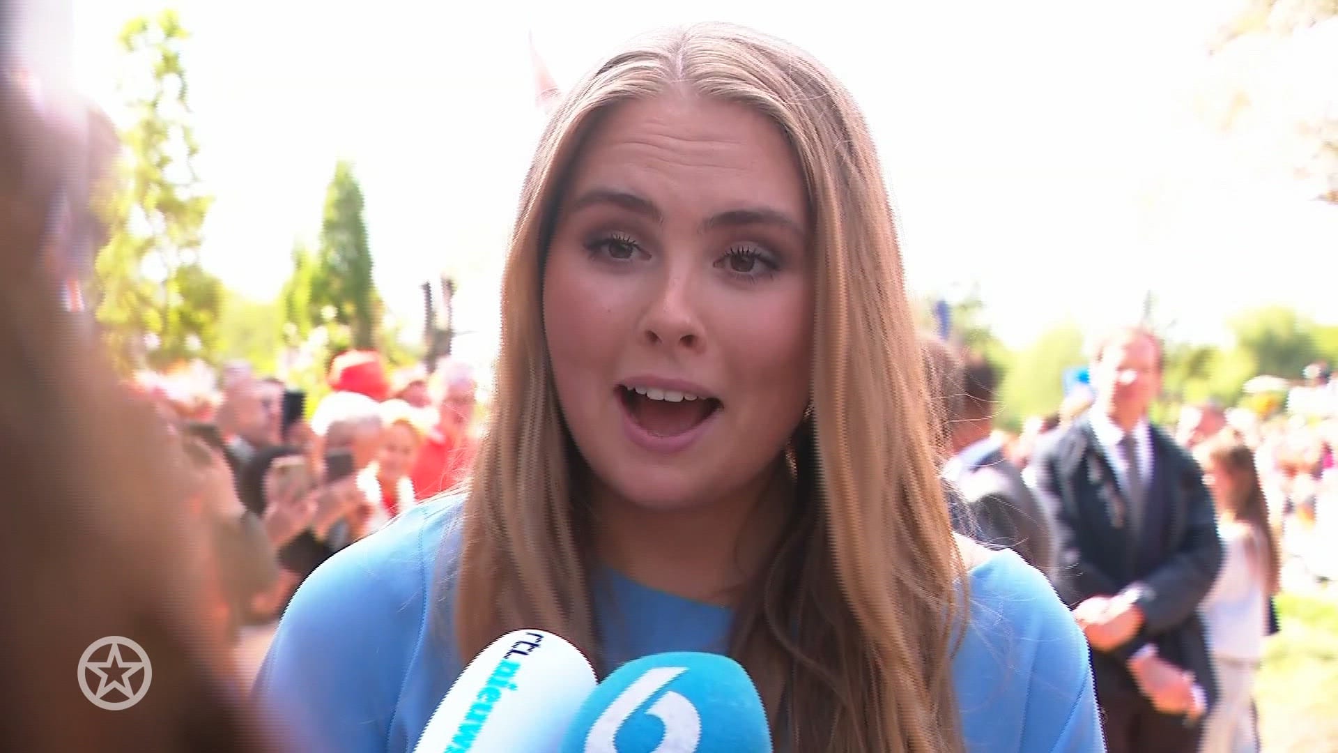 Máxima emotioneel over gemis dochters: 'Mis ze zo!'