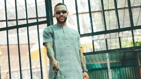 Memphis Depay onder vuur na Insta-post: 'Dierenleed'