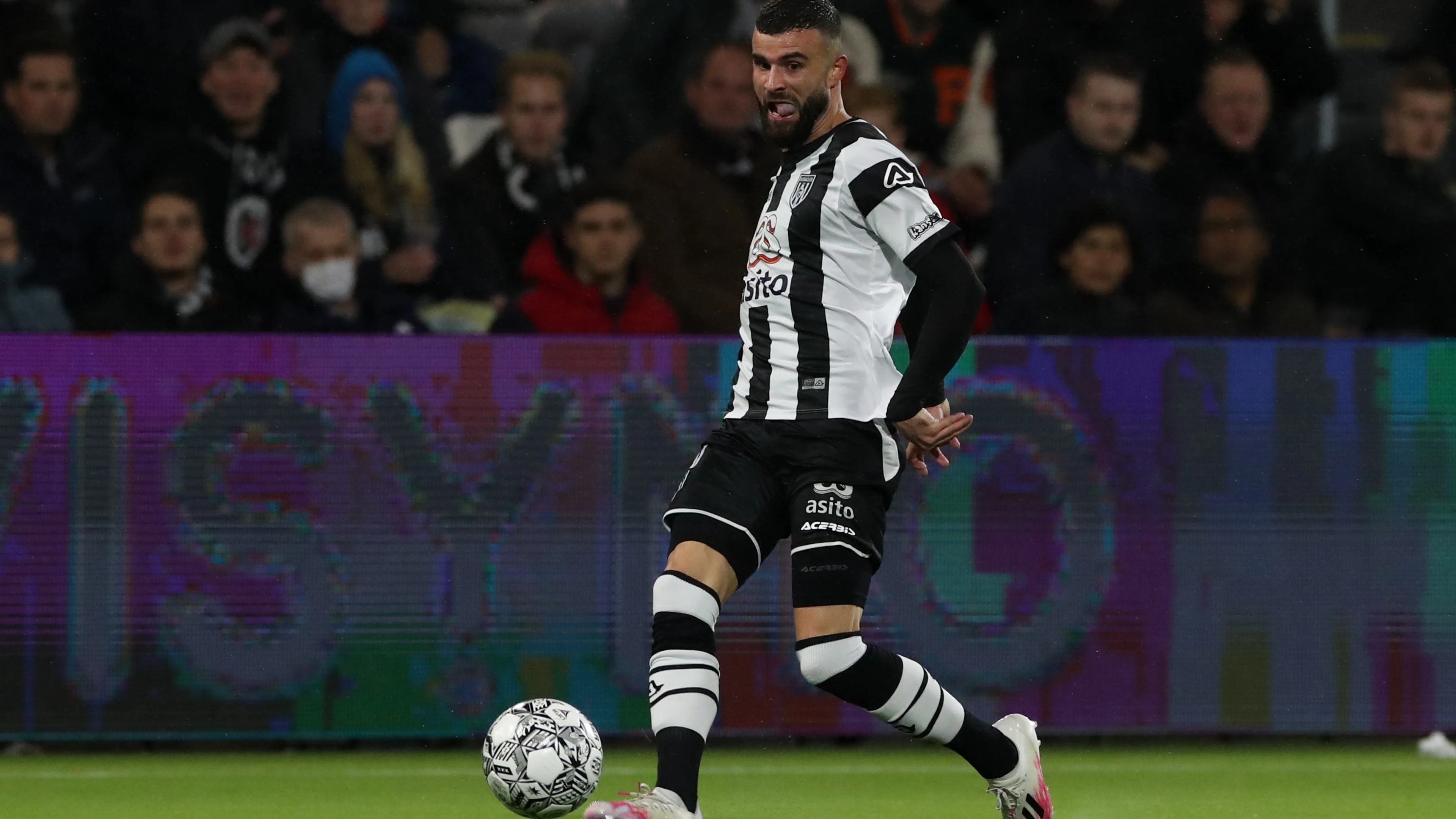 Heracles-voetballer Rai Vloet opgepakt na dodelijk ongeluk A4