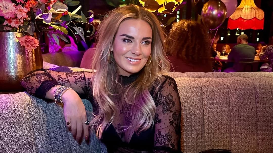 Monique Westenberg geeft hint over nieuwe trouwplannen met André Hazes