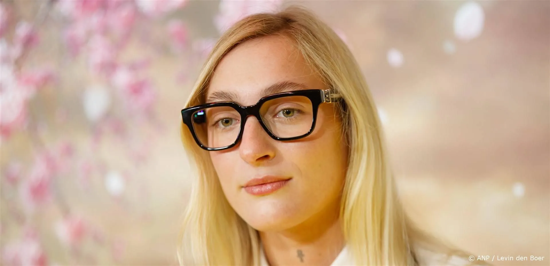 S10 doet grote onthulling over songfestival