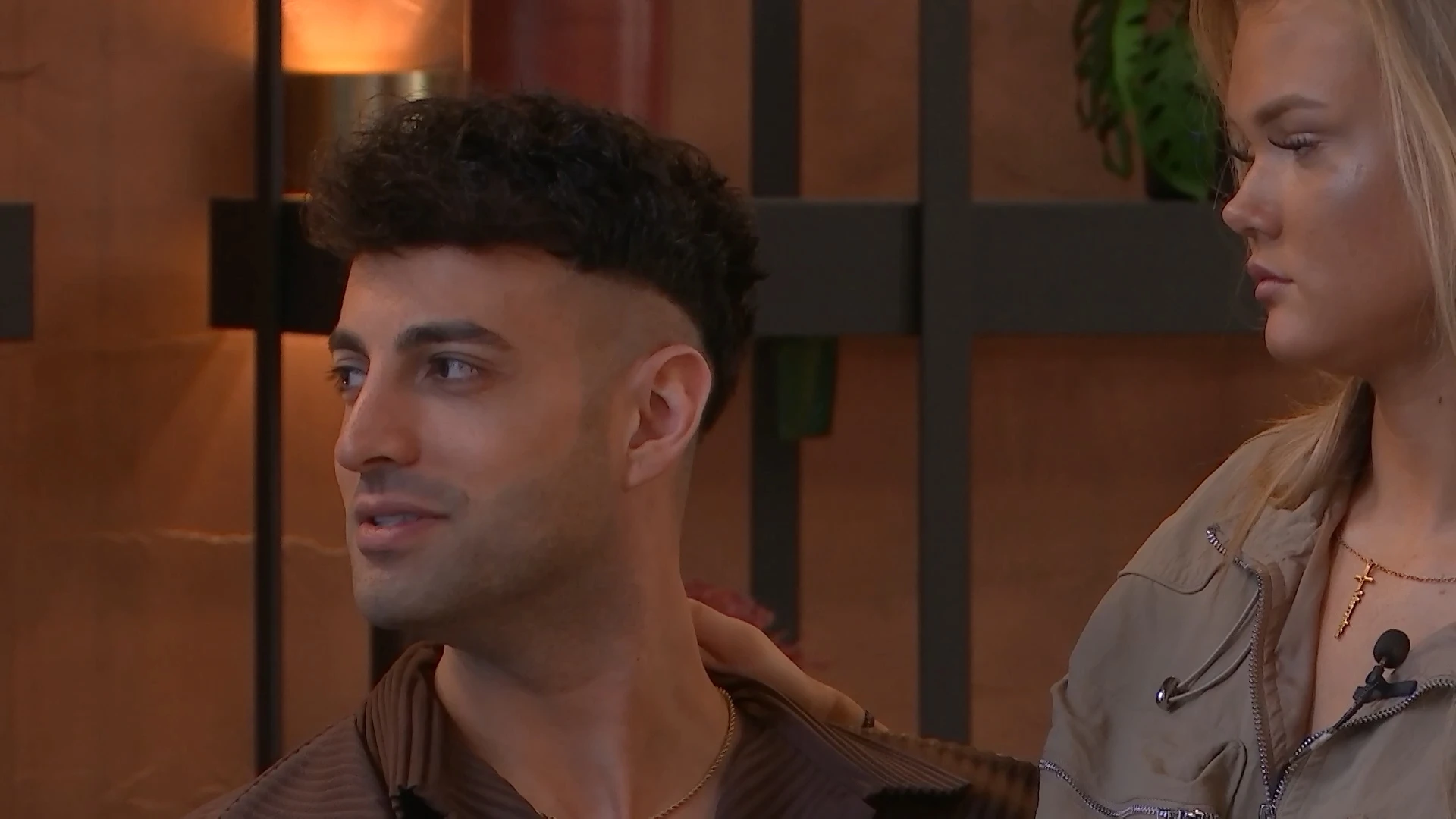 Welke keuze maakt Mercedes?: ‘Ik kan mijn ouders niet altijd blij maken’