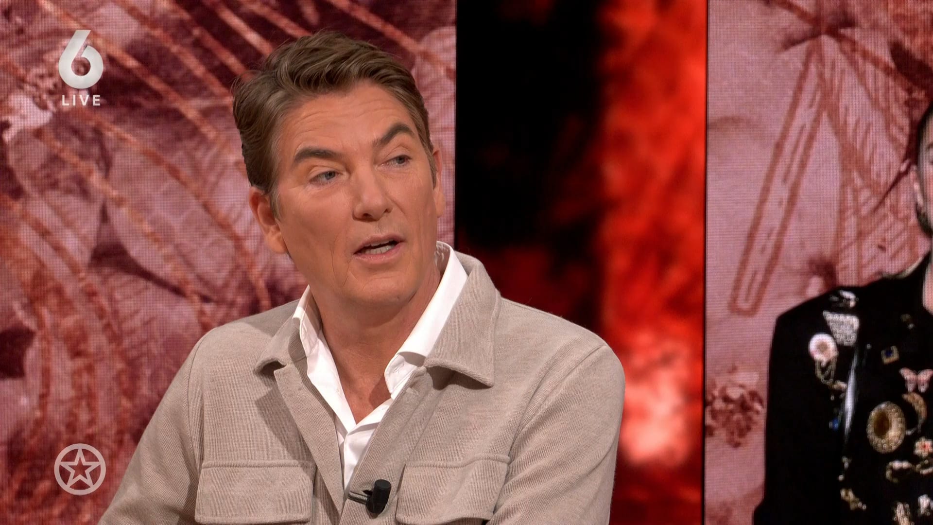 Roxeanne Hazes doet weer heftige onthulling over haar jeugd