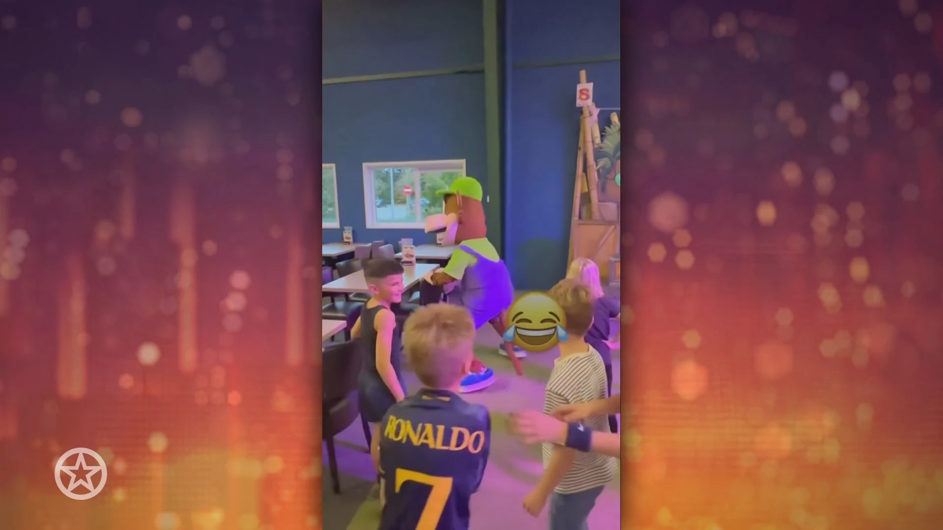 André Hazes als Monkey Town-aap