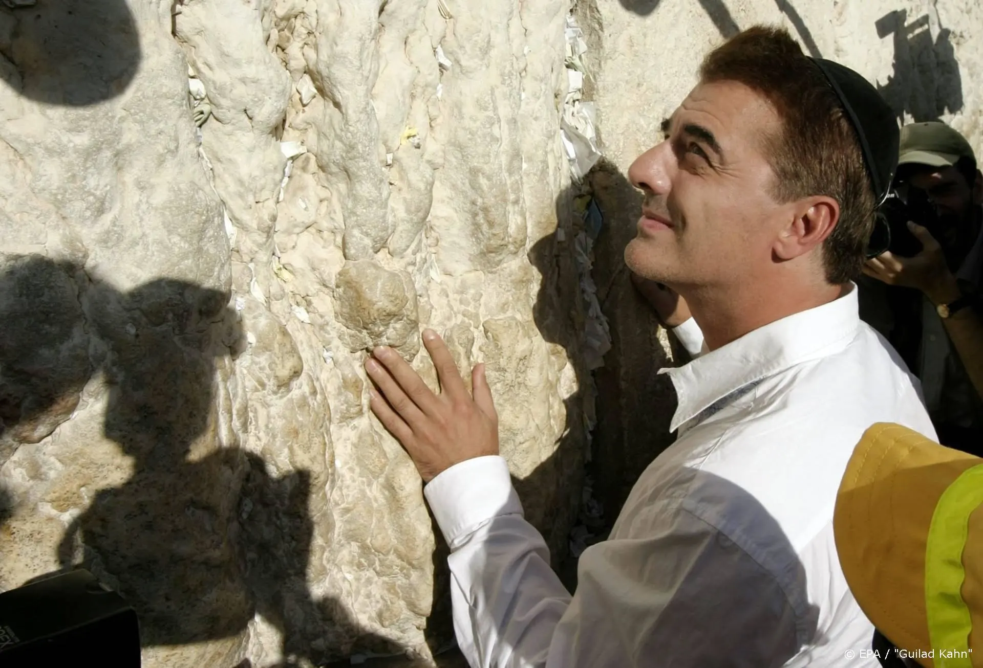 Sex and the City-acteur Chris Noth (65) is weer vader geworden