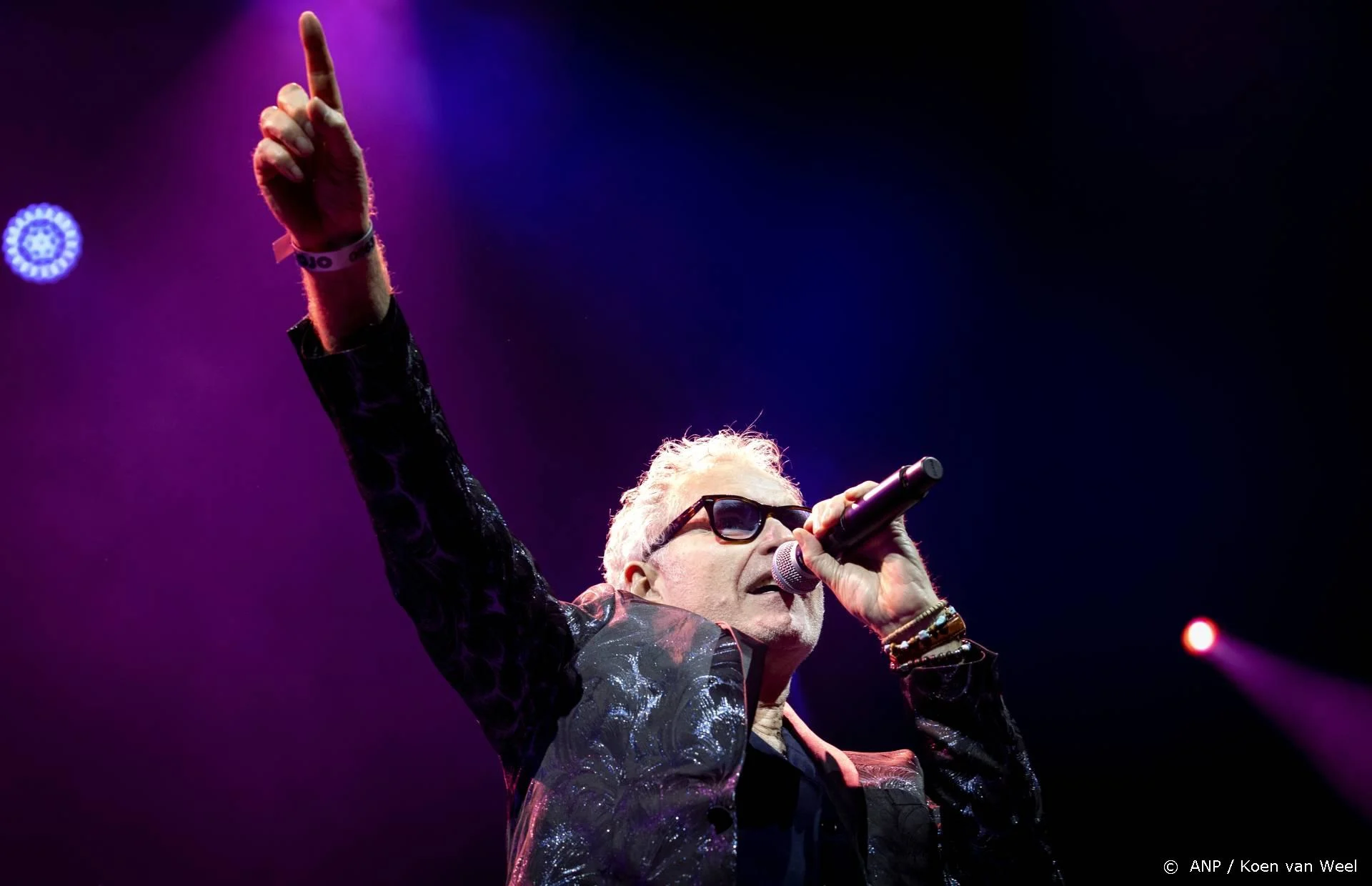 Voice Senior-winnaar Phil Bee komt met nieuw album