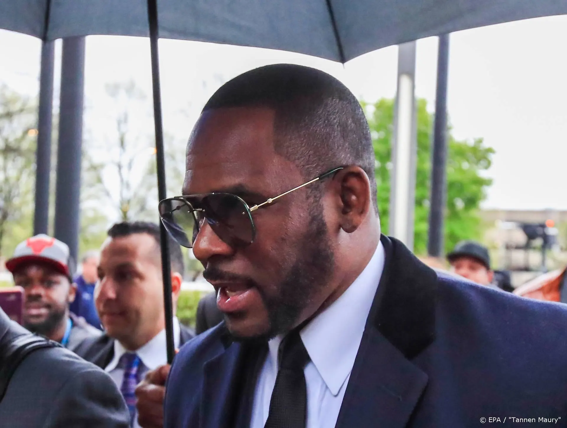 R. Kelly geopereerd aan hernia