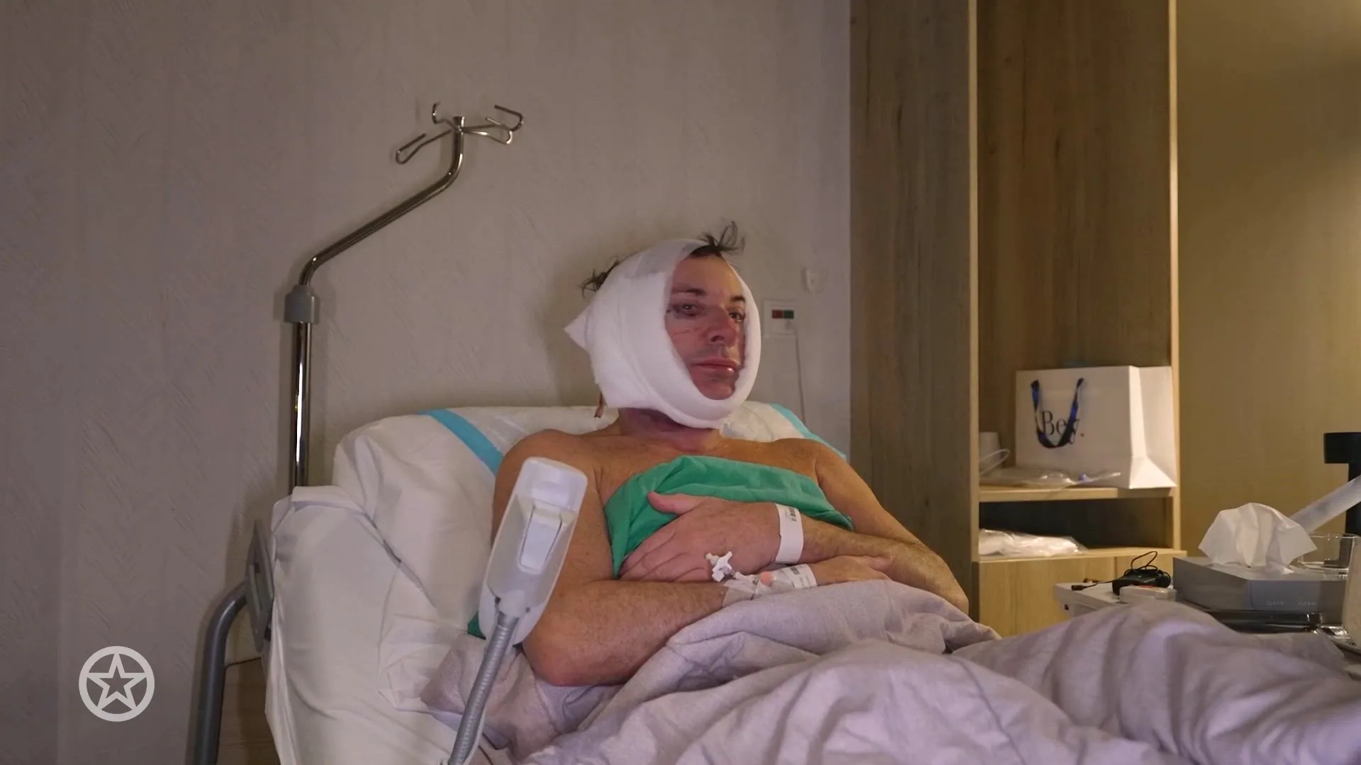 Gerard Joling hoort het zijn moeder nog zeggen: 'Niet doen!'