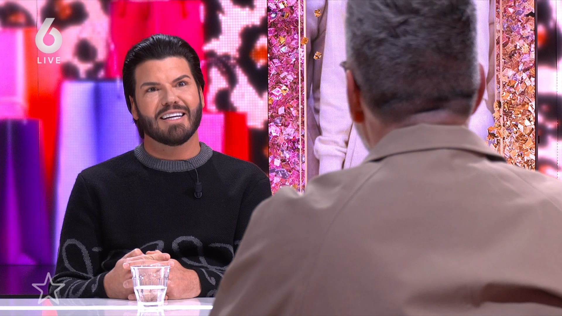 Roy Donders is terug met zijn huispakken