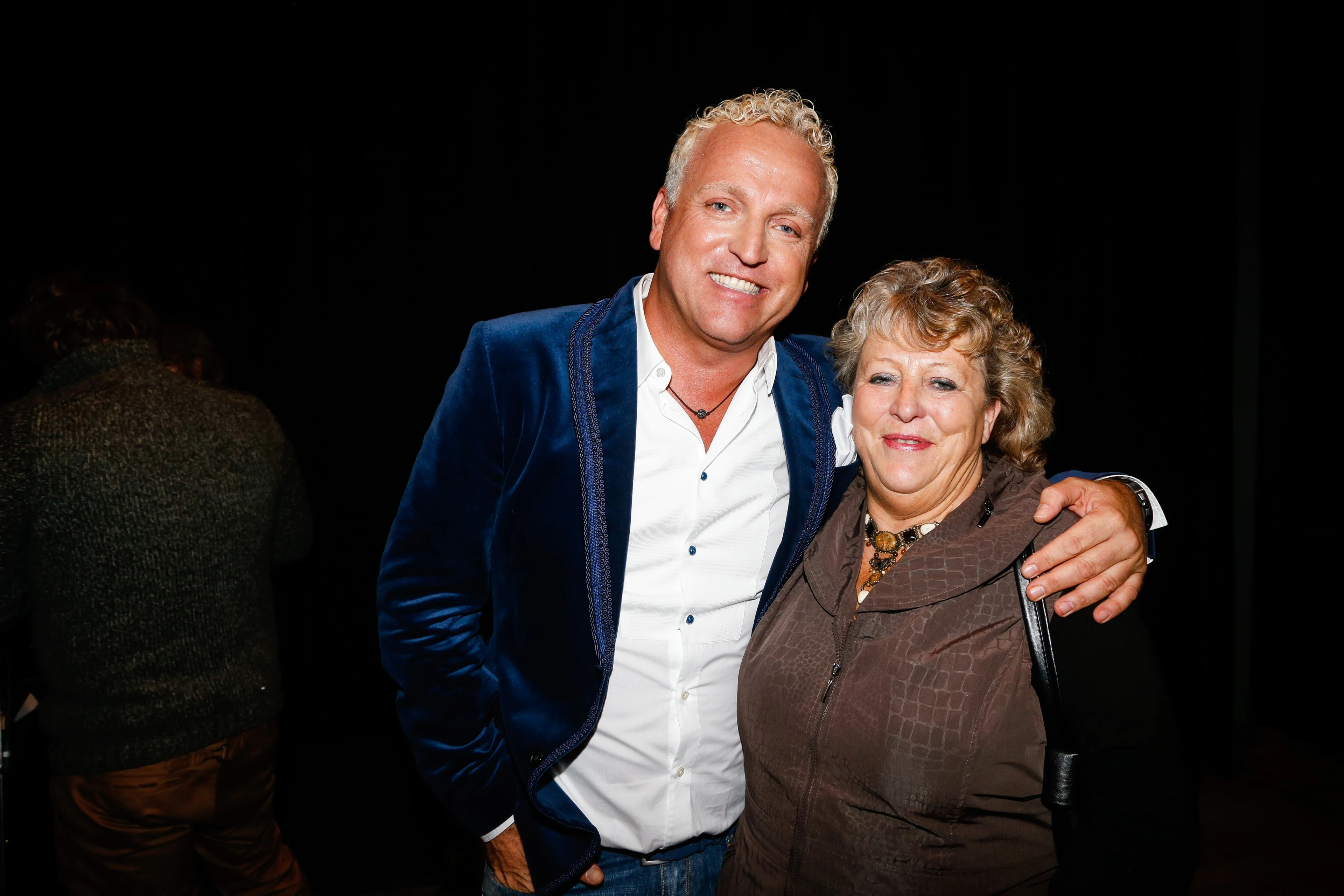 Zus Gordon probeert familie te herenigen