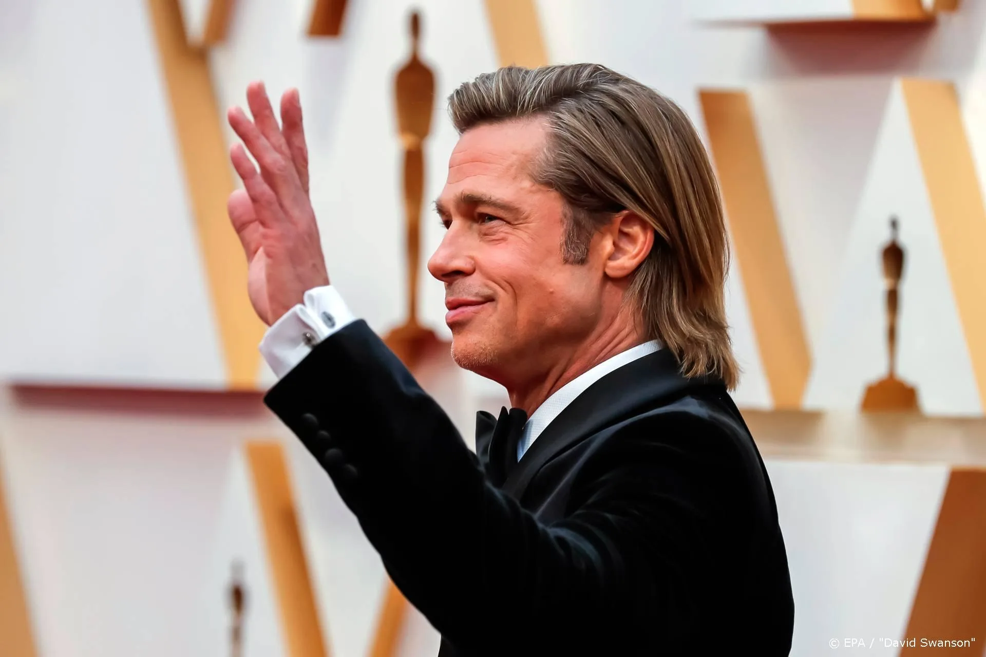 Brad Pitt vliegt met vermeende nieuwe vlam naar Frankrijk