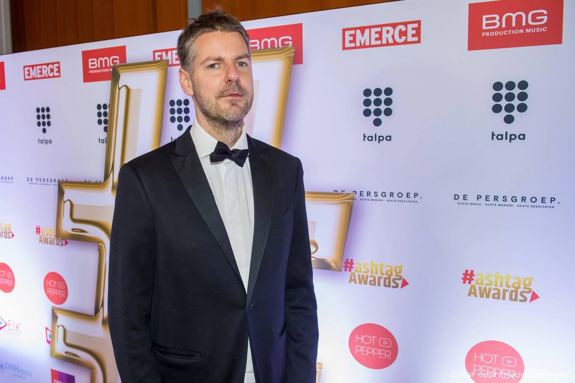 De Jeugd van Tegenwoordig moet clubtour weer verplaatsen