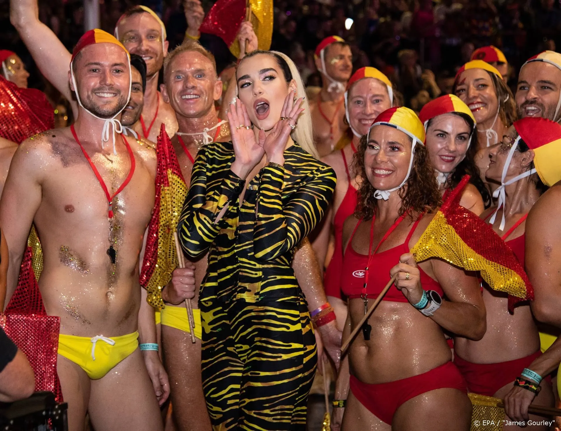 Dua Lipa verbaast zich over leiderspositie binnen feminisme