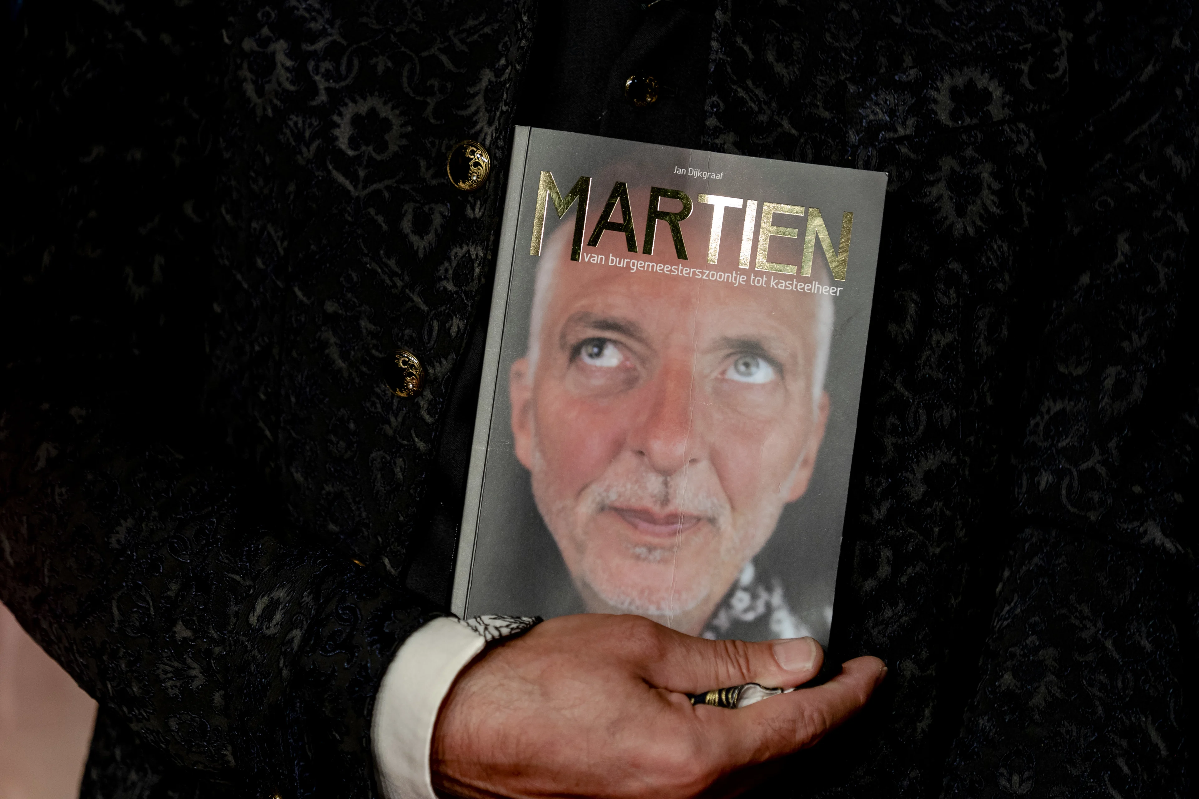 Zes auteurs en postuum een zevende in race voor NS Publieksprijs