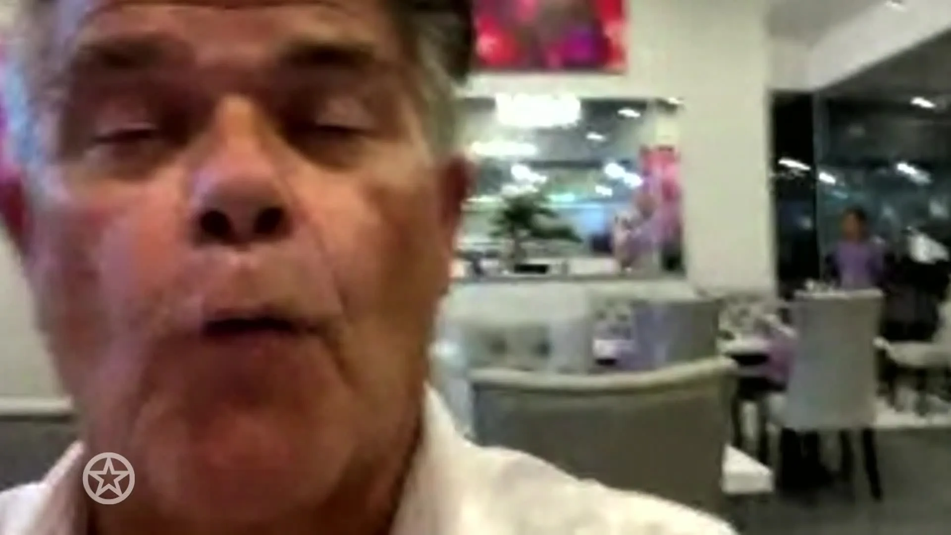 Emile Ratelband op 73e opnieuw vader