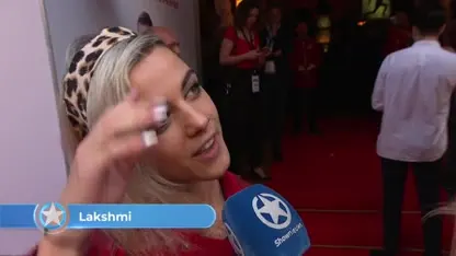 Johnny English probeert zich stuntelend staande te houden