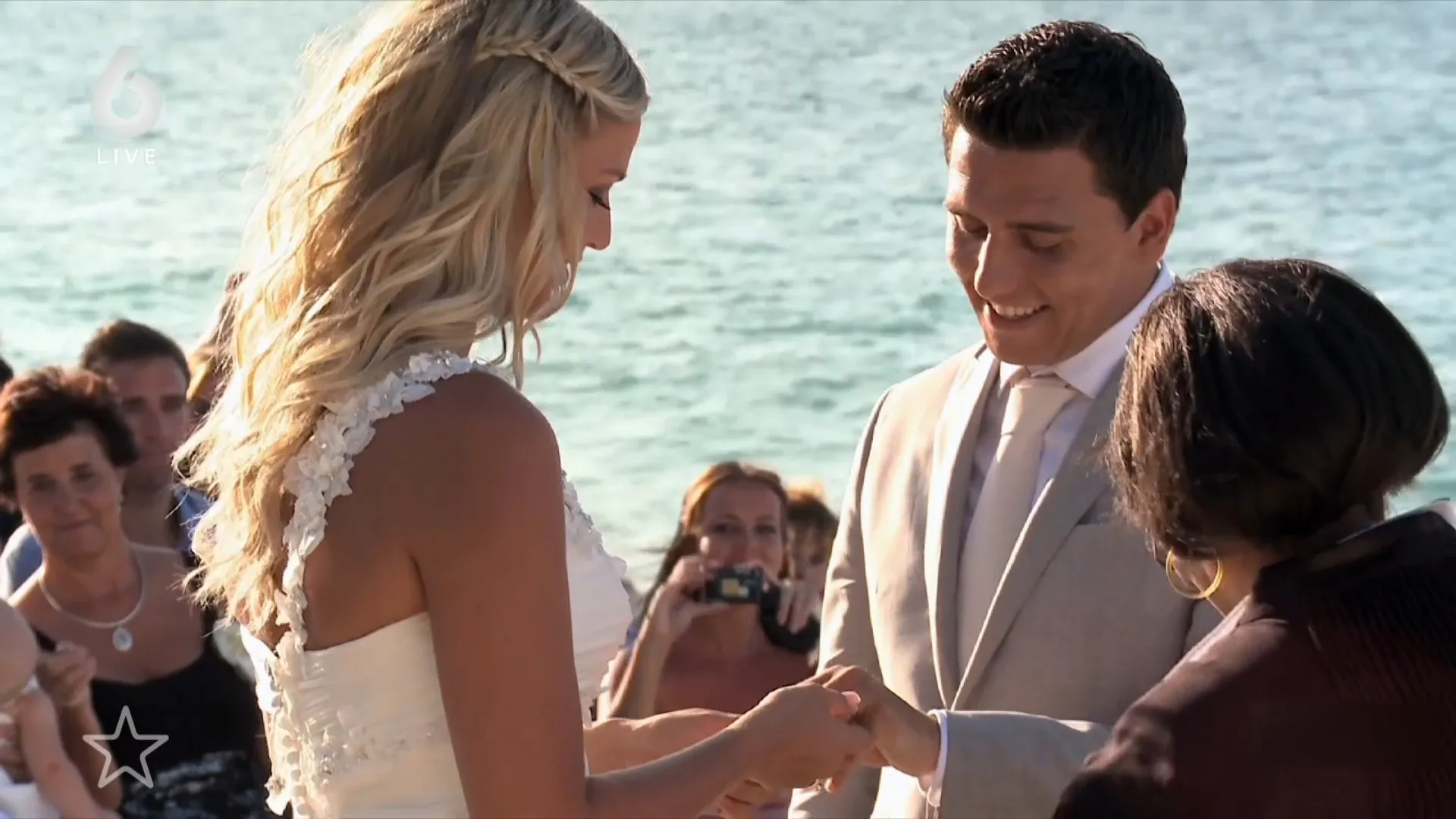 Volendam raakt niet uitgepraat over de scheiding van Jan Smit en Liza Plat