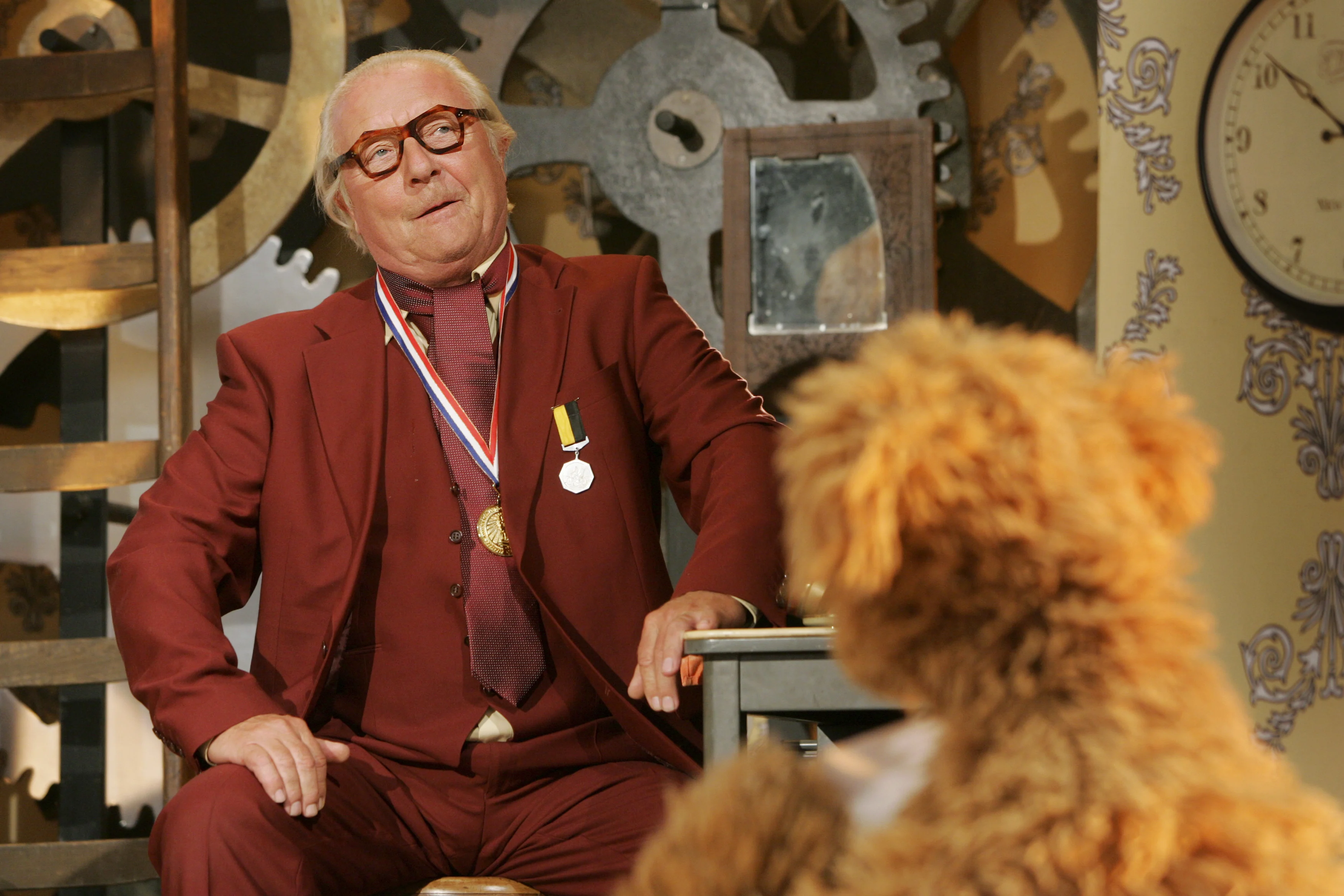 Sterren rouwen op social media om overleden 'Meneer Aart'