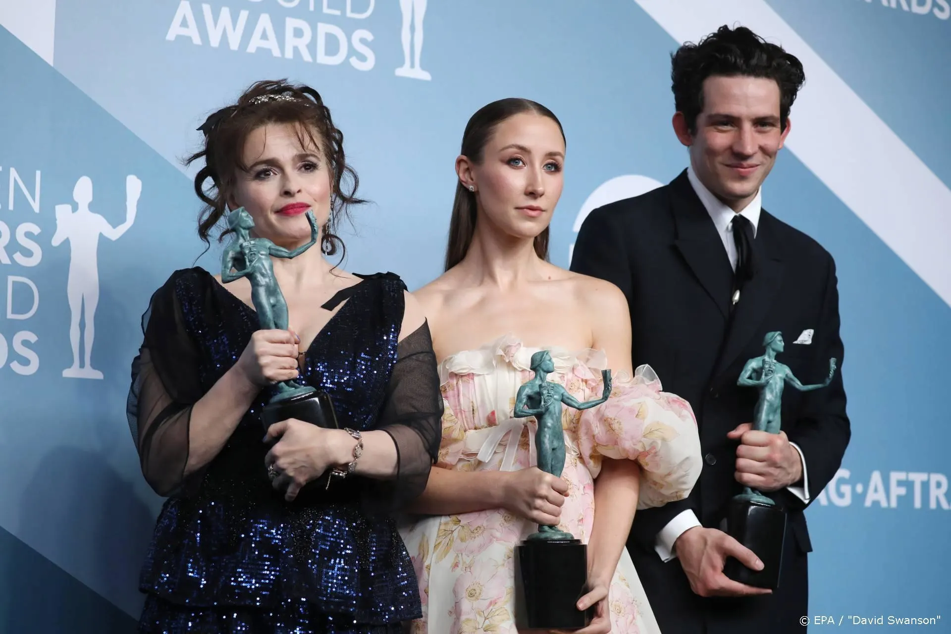 Cast van The Crown heeft goede hoop voor Harry en Meghan